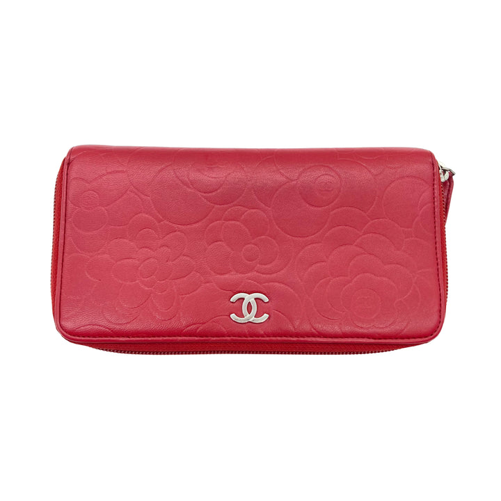 Chanel Camellia Embossed Zip Wallet Red (15***86)CC448