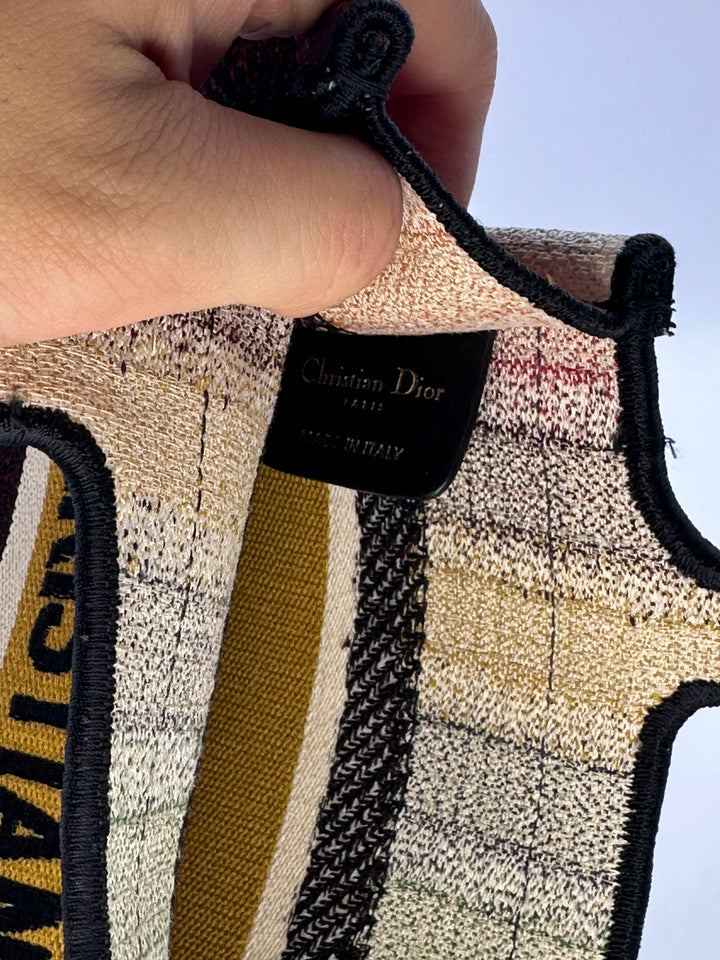 Chrsitian DIor Booktote Mini D Strip Multicolor Yellow (50-MA-0211) dr196