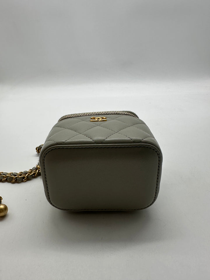 Chanel Lambskin Quilted Mini Vanity With Pearl Grey CC461