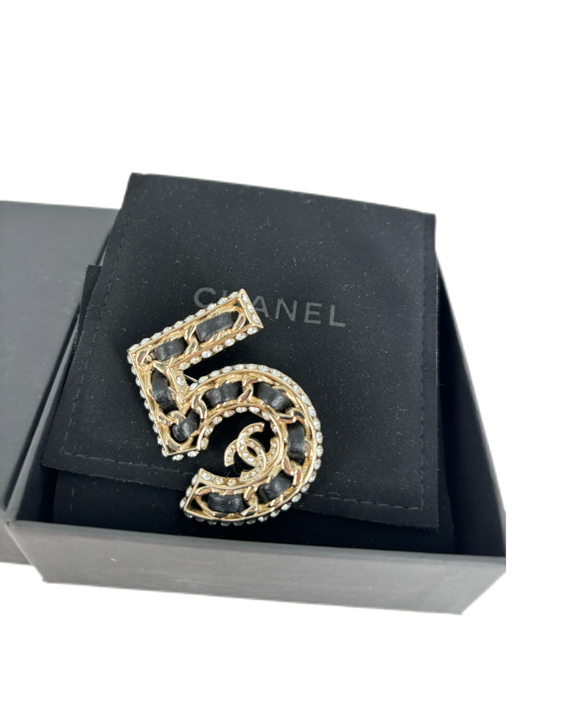 Chanel 5 Broch