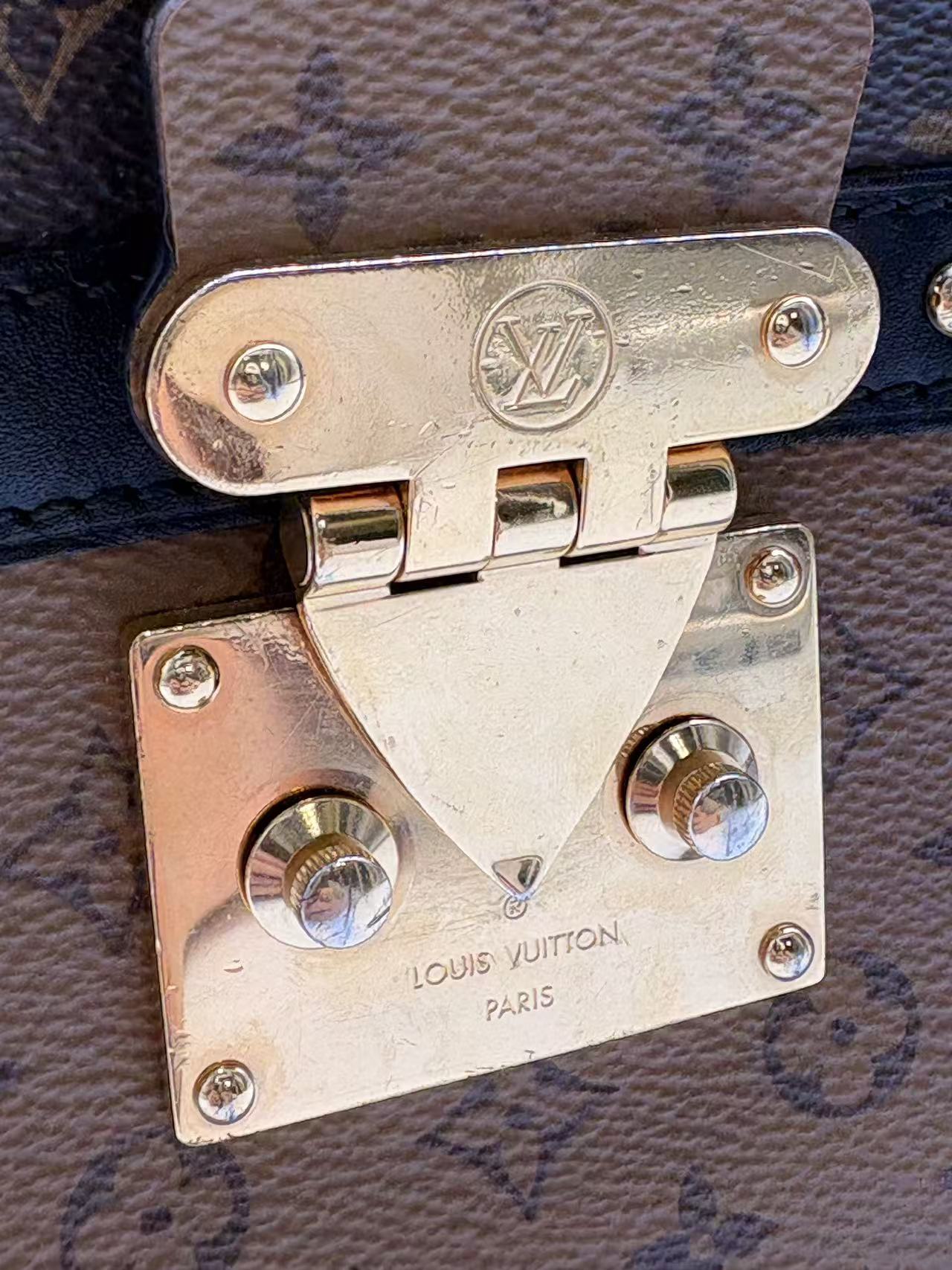 Louis Vuitton Monogram Trunk Clutch Shoulder Bag LV1310NA