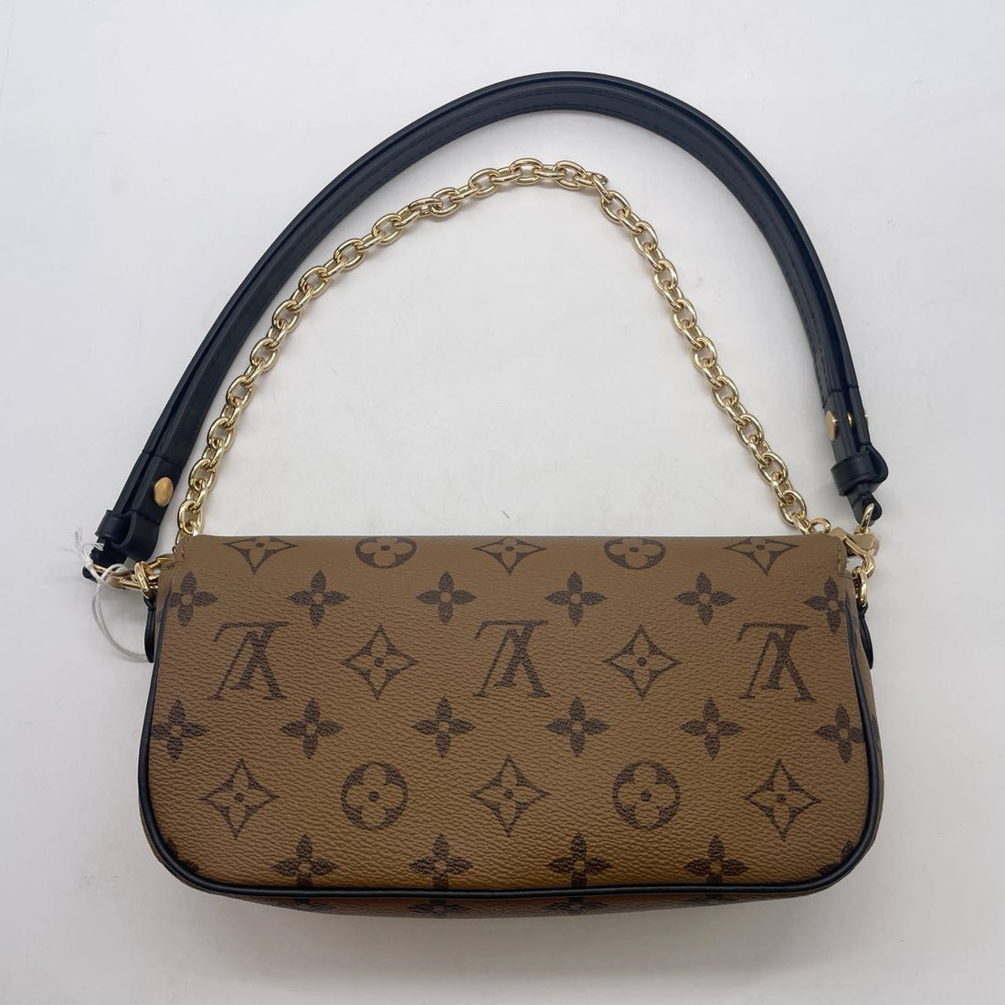 Louis Vuitton Ivy Monogram Reverse Wallet On Chain LV1004