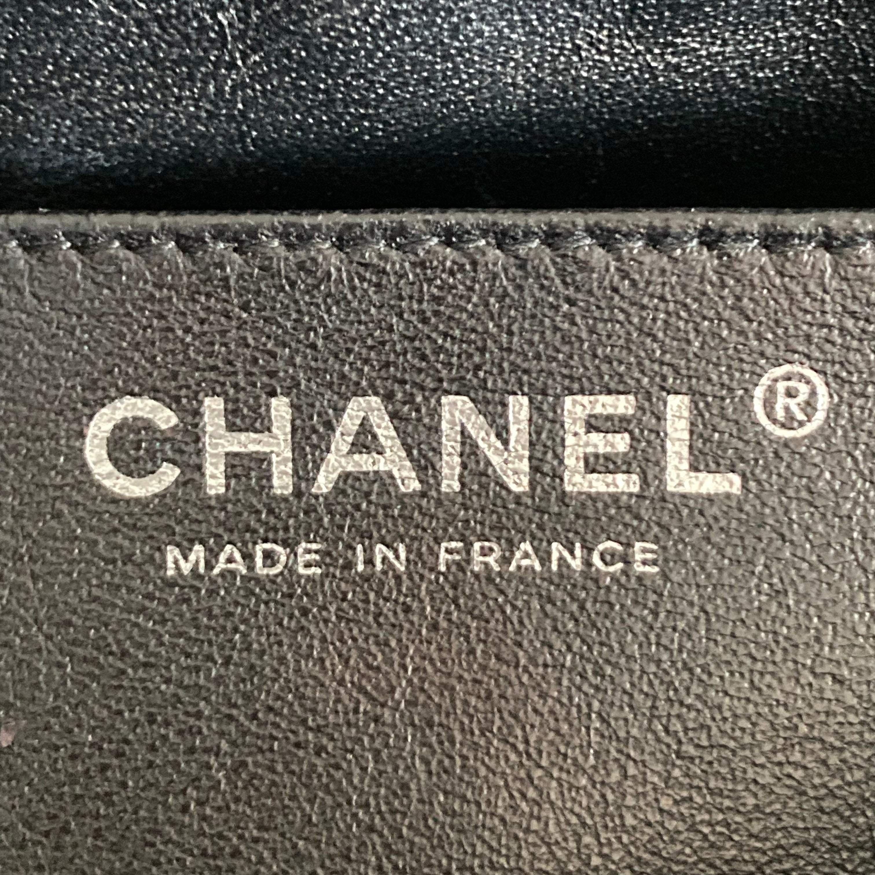 Chanel Caviar Jumbo Single Flap Black SHW