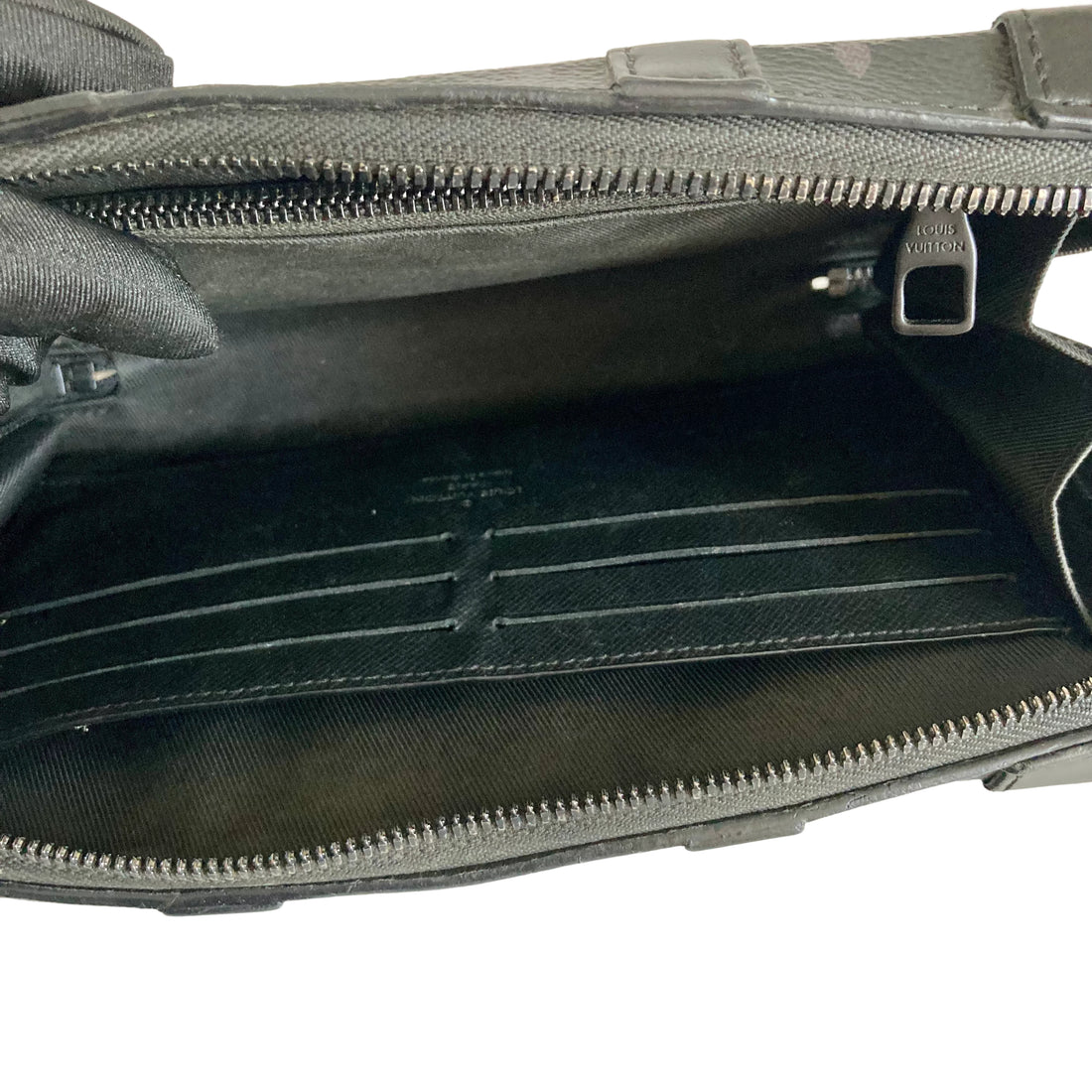 Louis Vuitton Monogram Eclipse Soft Trunk Wallet Black (TA5210) LV857