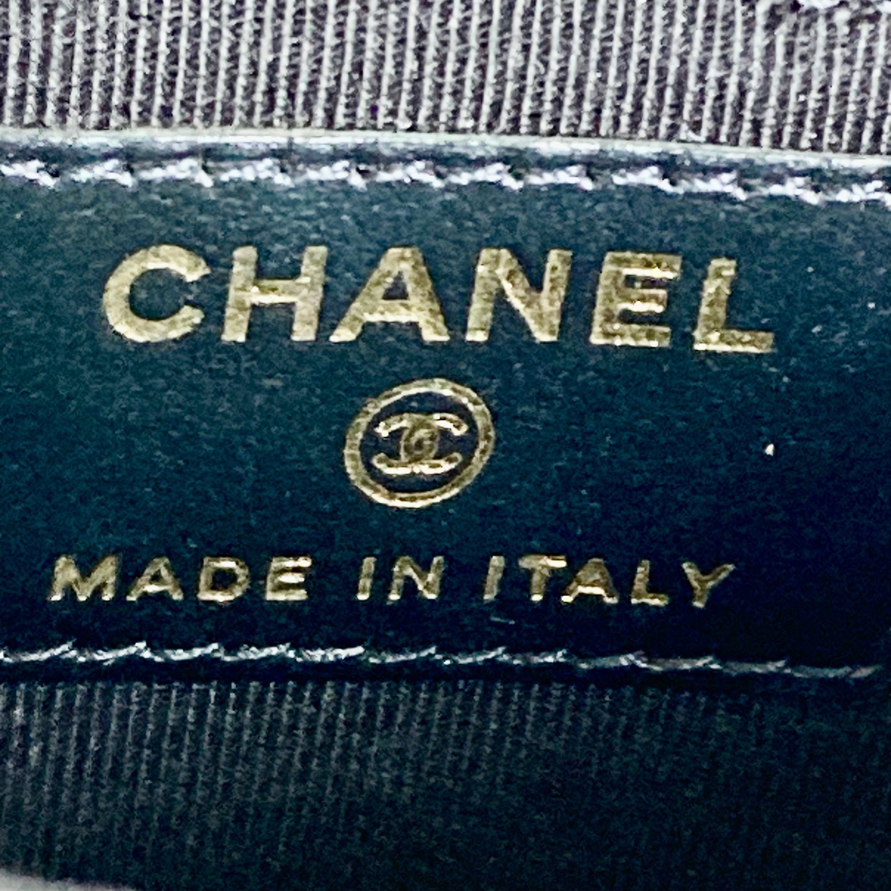 Chanel Vanity Quilted Mini Round Clutch With Chain