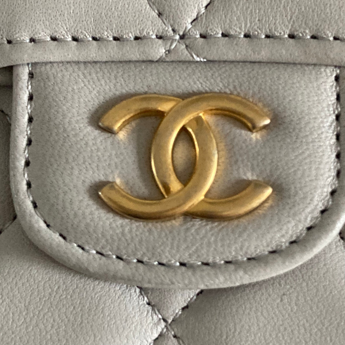 Chanel Lambskin Quilted Top Handle Flap Coin Purse With Chain Grey