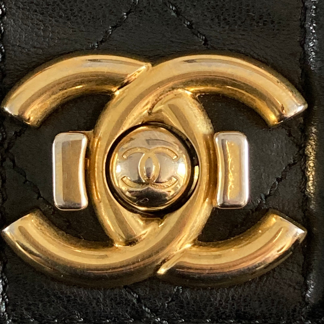 Chanel Quilted Lambskin Medium Elegant CC Flap Navy Black