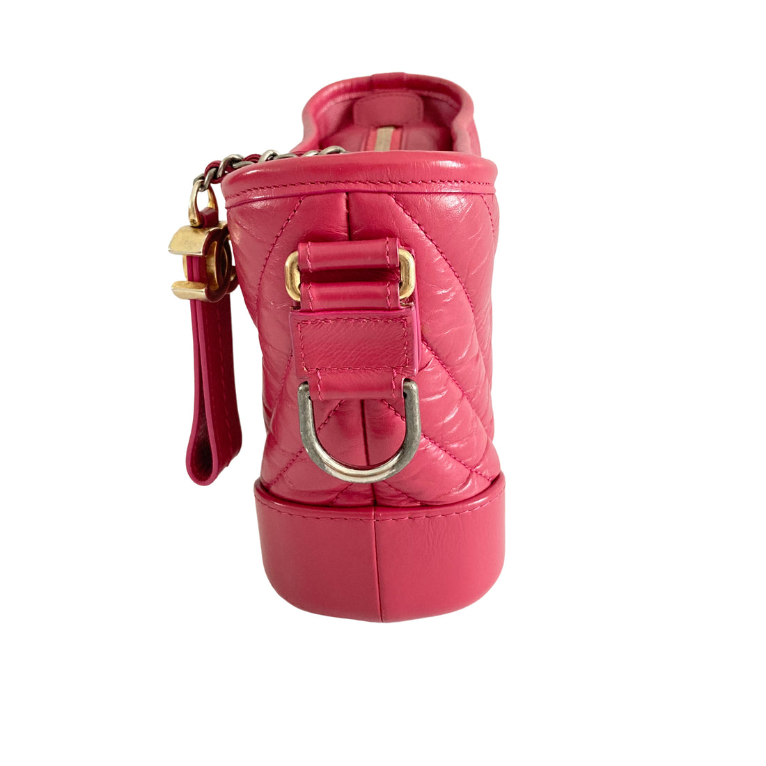 Chanel Chevron Aged Calfskin Gabrielle Hobo Small Pink （26***47）