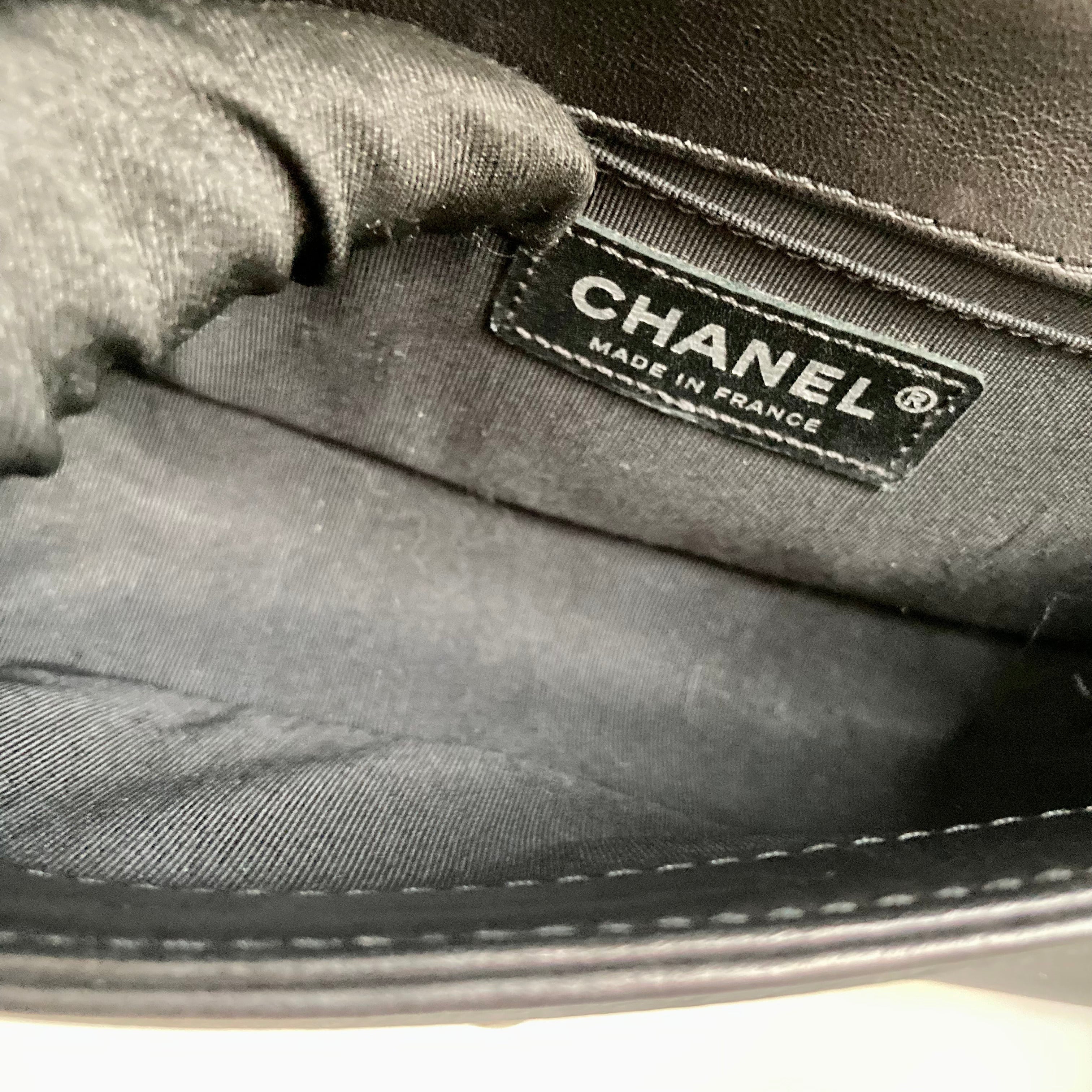 Chanel Quilted Small Boy Black and White (17***10) w Black Card