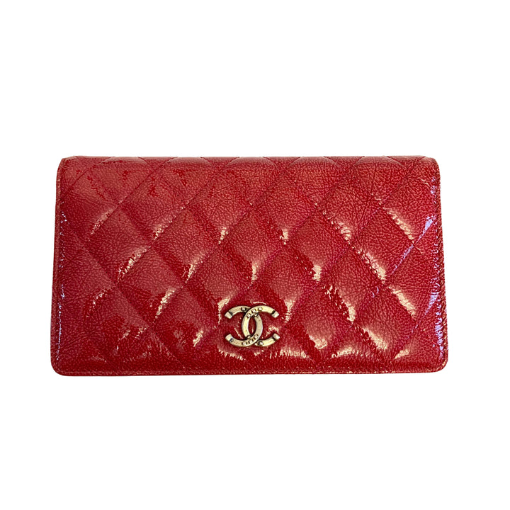 Chanel Patent Quilted Brilliant Yen Wallet Red