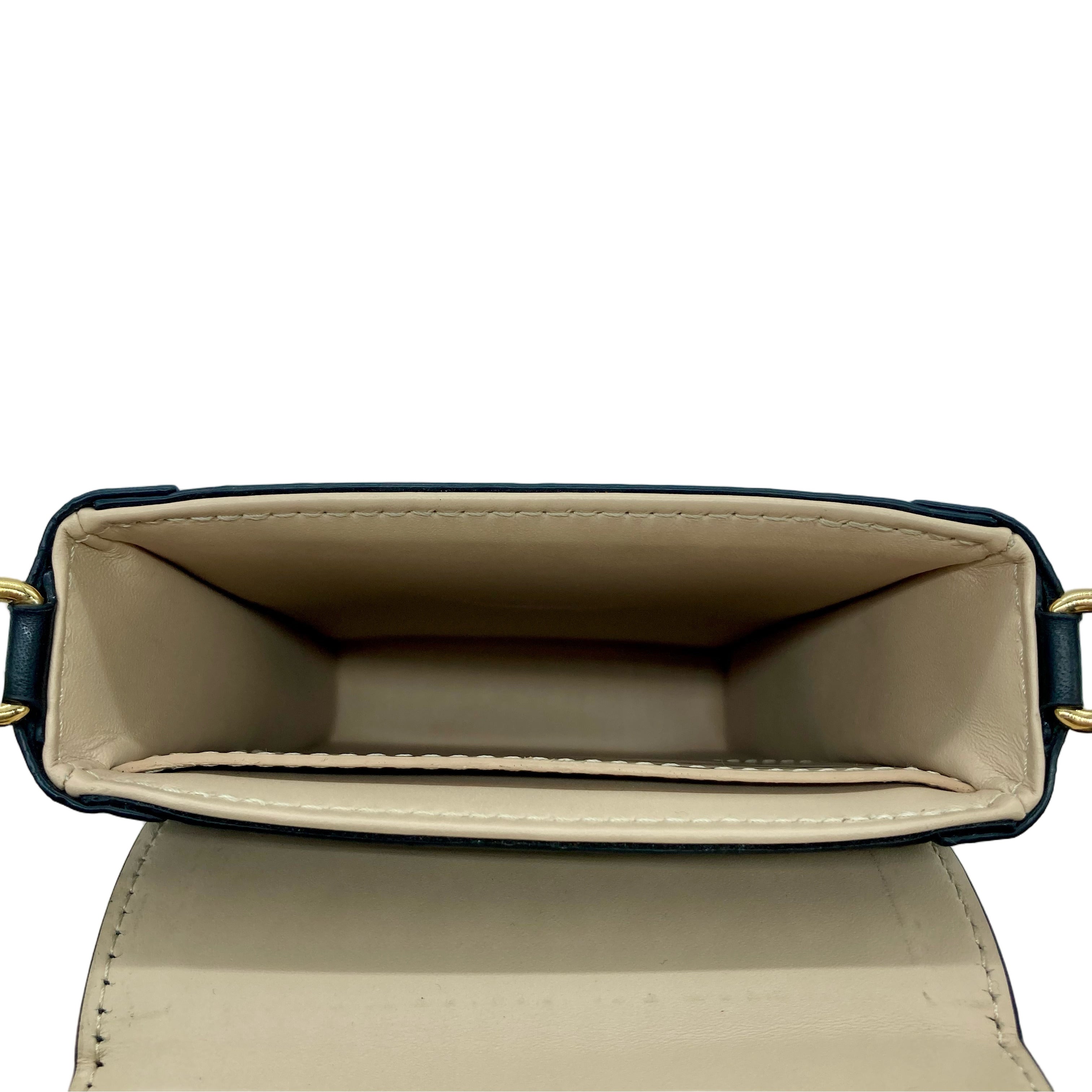 Louis Vuitton Vertical Trunk Pochette Monogram Canvas (FZ0240) LV914