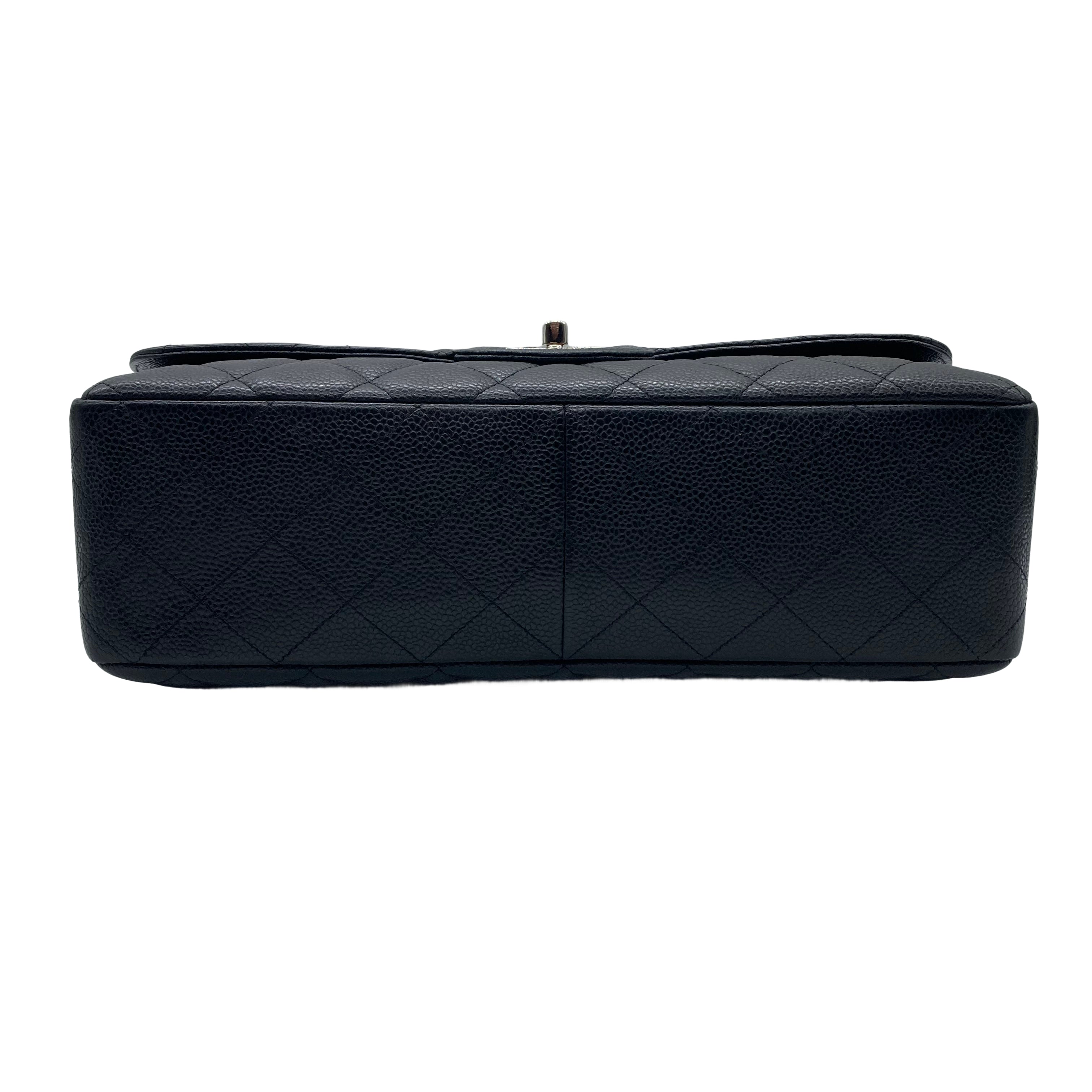 Chanel Classic Caviar Jumbo Single Flap CF Black GHW (13***96) cc419