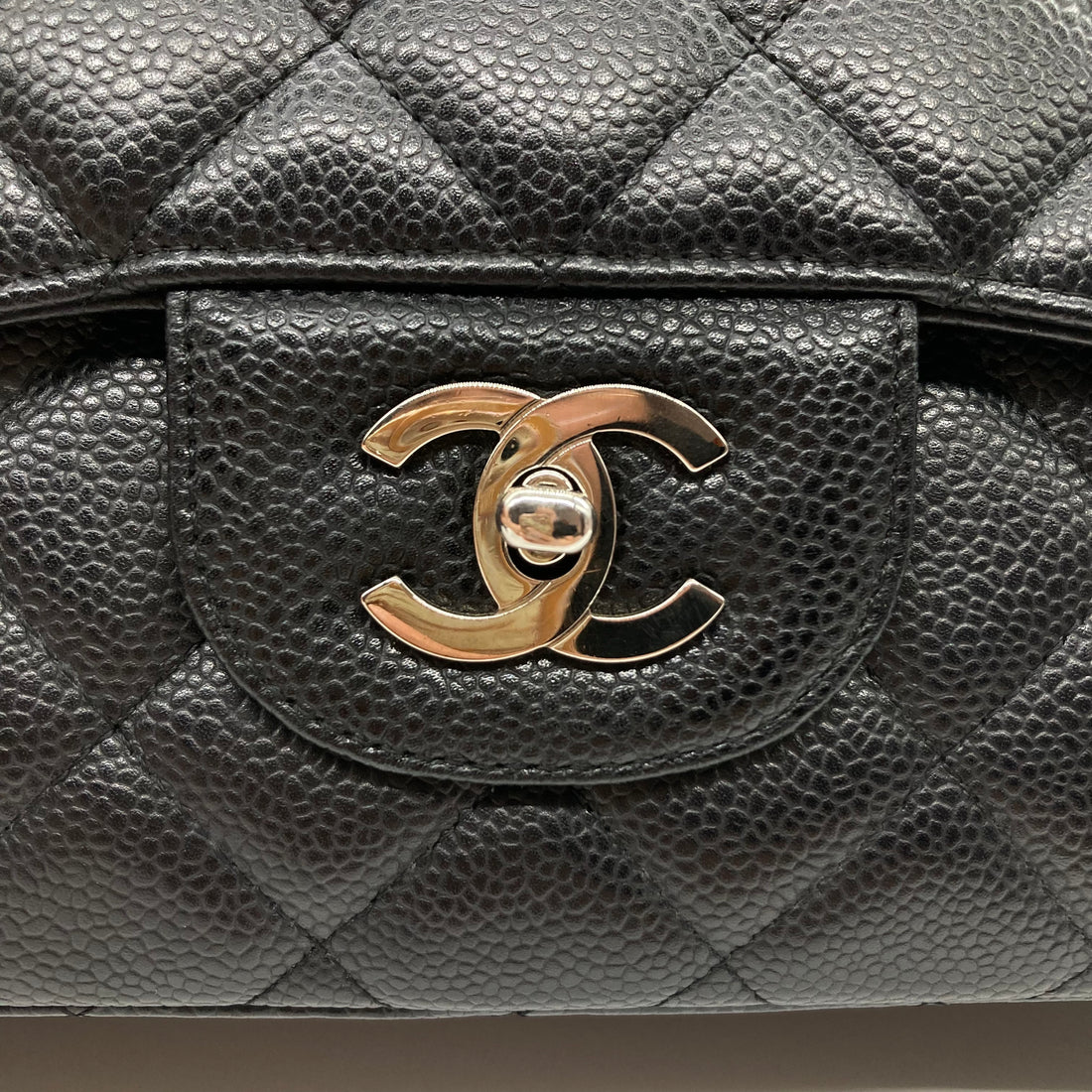 Chanel Classic Caviar Jumbo Single Flap CF Black GHW (13***96) cc419