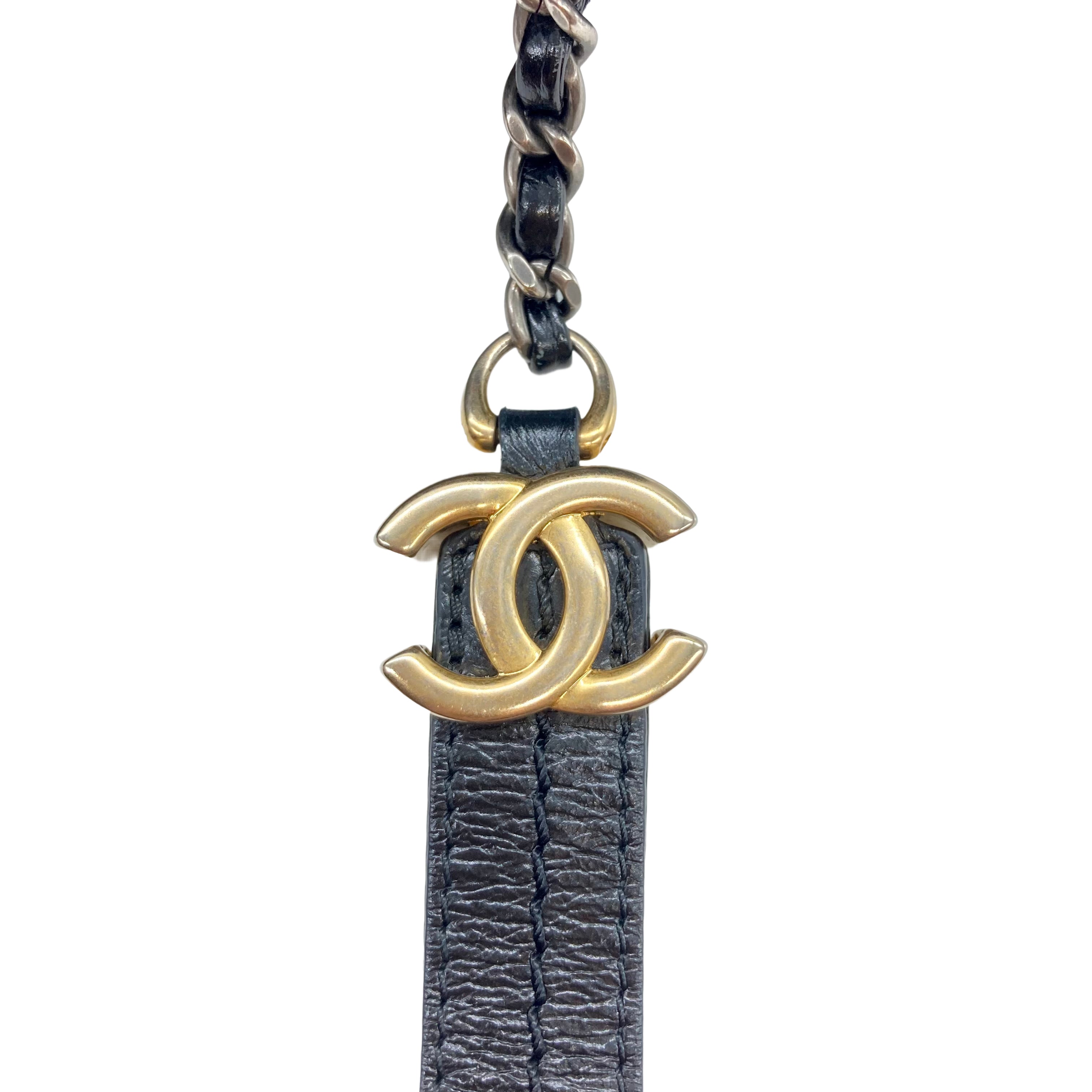 Chanel Tweed Gabrielle Medium Shoulder Bag White/Black (26***05) CC374