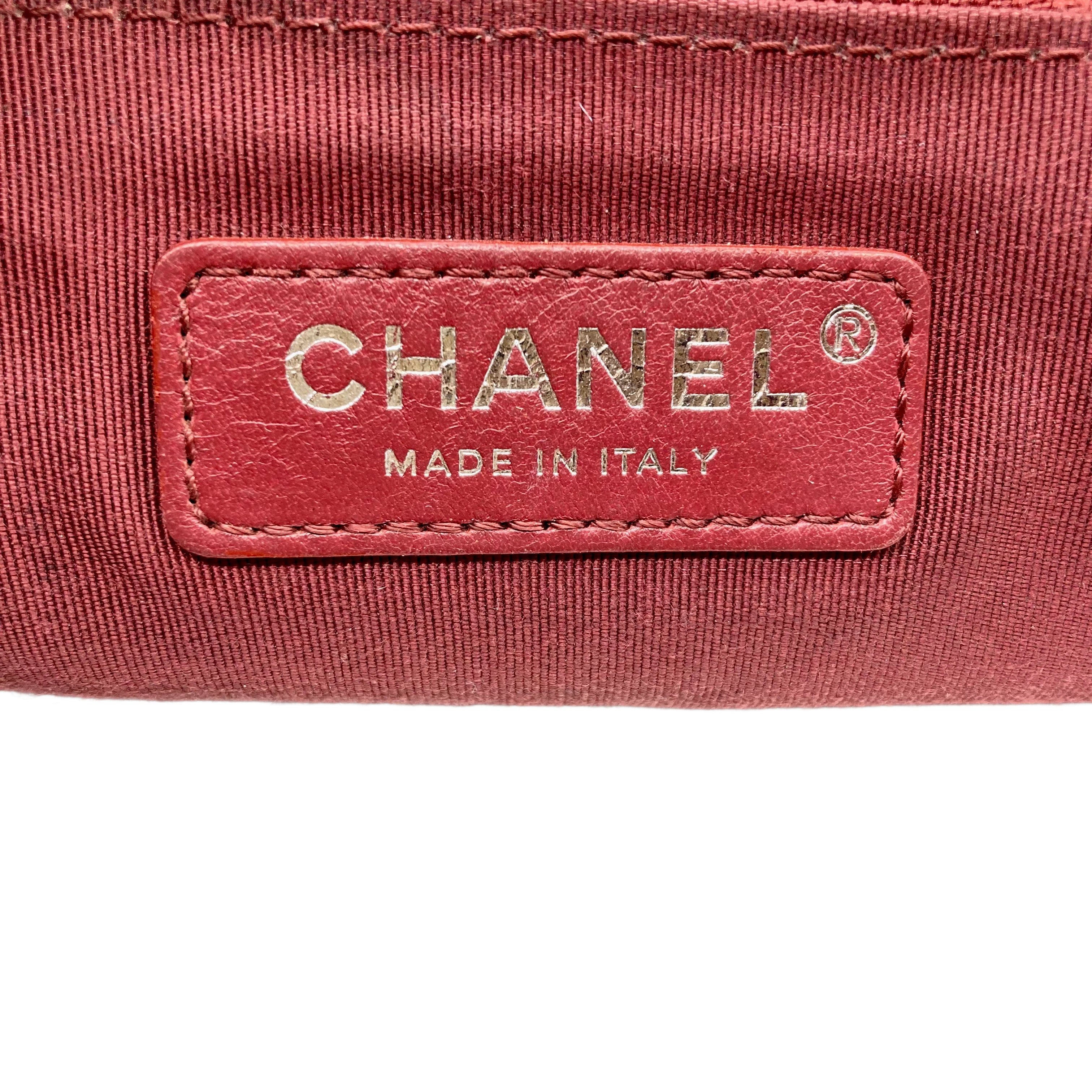 Chanel Tweed Gabrielle Medium Shoulder Bag White/Black (26***05) CC374