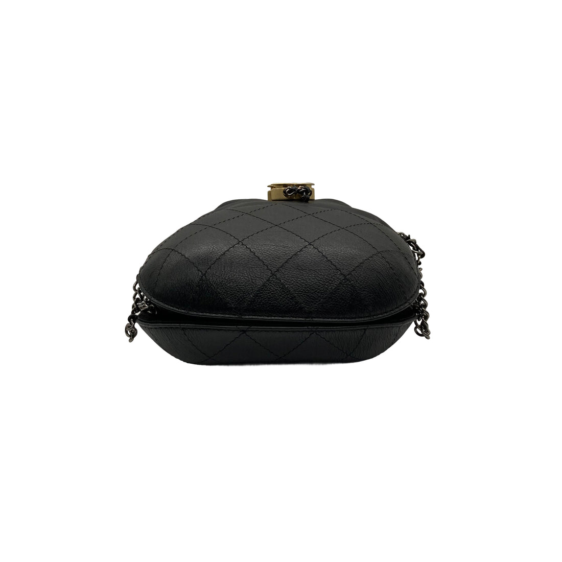 Chanel Quilted Leather Small Bucket Gabrielle Black (26***31)CC391