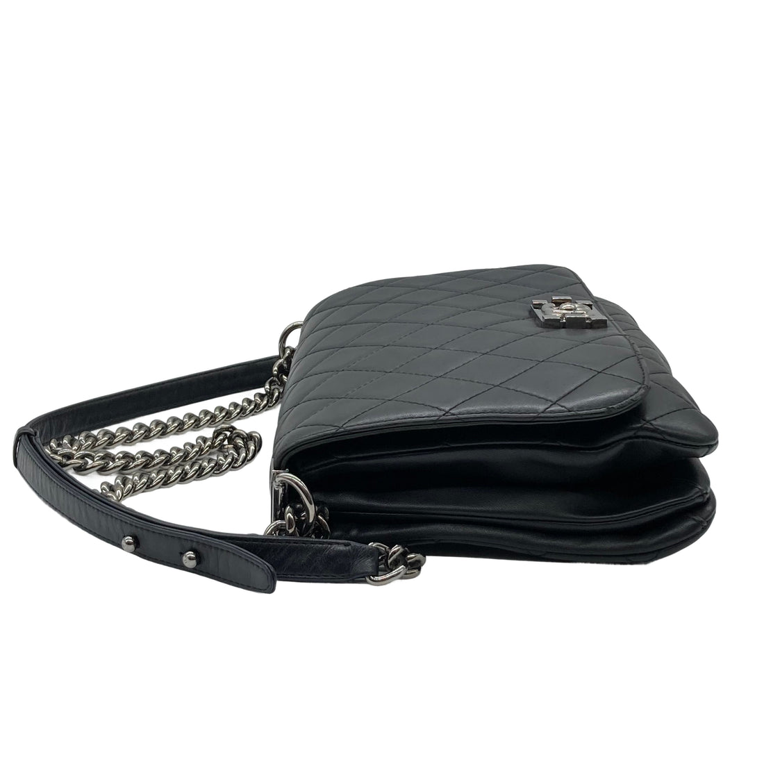 Chanel Quilted Lambskin Flap Bag Black/Black (16***74)CC398