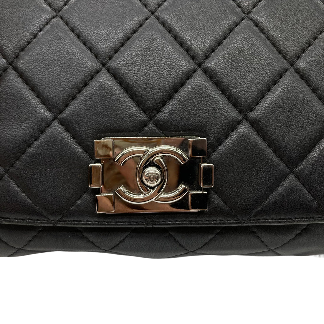 Chanel Quilted Lambskin Flap Bag Black/Black (16***74)CC398