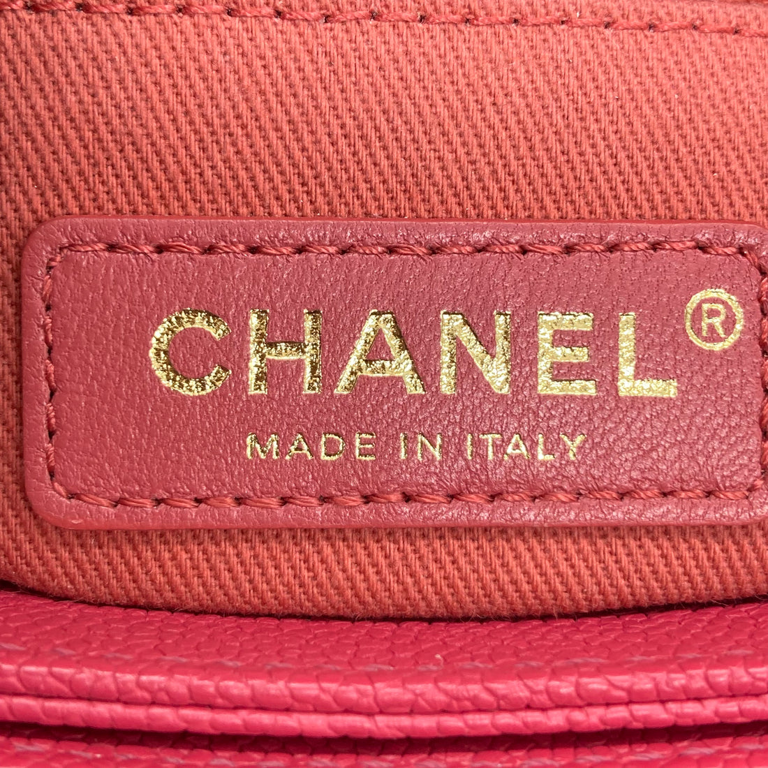 Chanel Quilted Curve Cuba Flap Bag Red(25***39)cc389