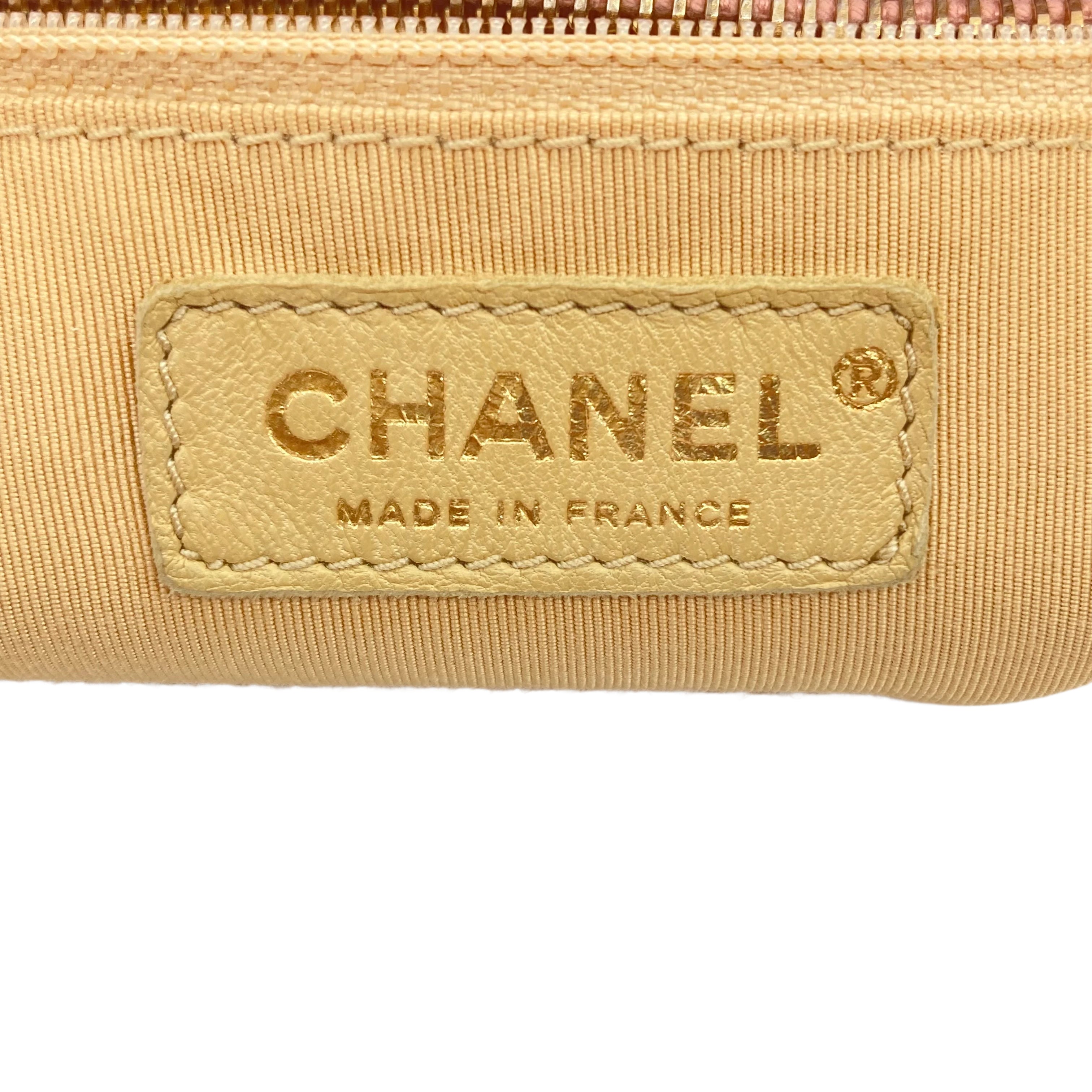 Chanel Caviar Quilted Timeless CC Shoulder Bag Pink (72***80) CC403