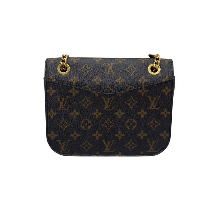 Louis Vuitton Classic Passy Monogram Black Hardware LV981