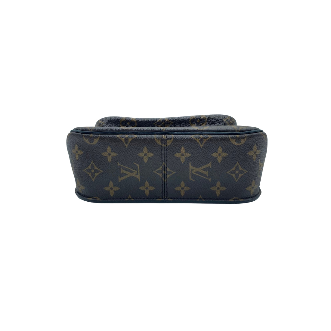 Louis Vuitton Classic Passy Monogram Black Hardware LV981