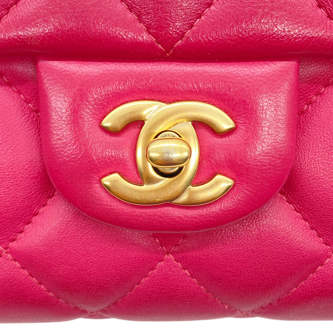 Chanel Classic Lambskin Quilted Clutch Baby Rose