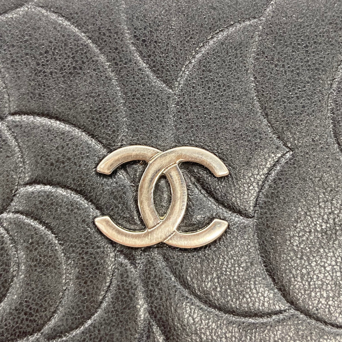 Chanel Lambskin Camellia Embossed Wallet Black