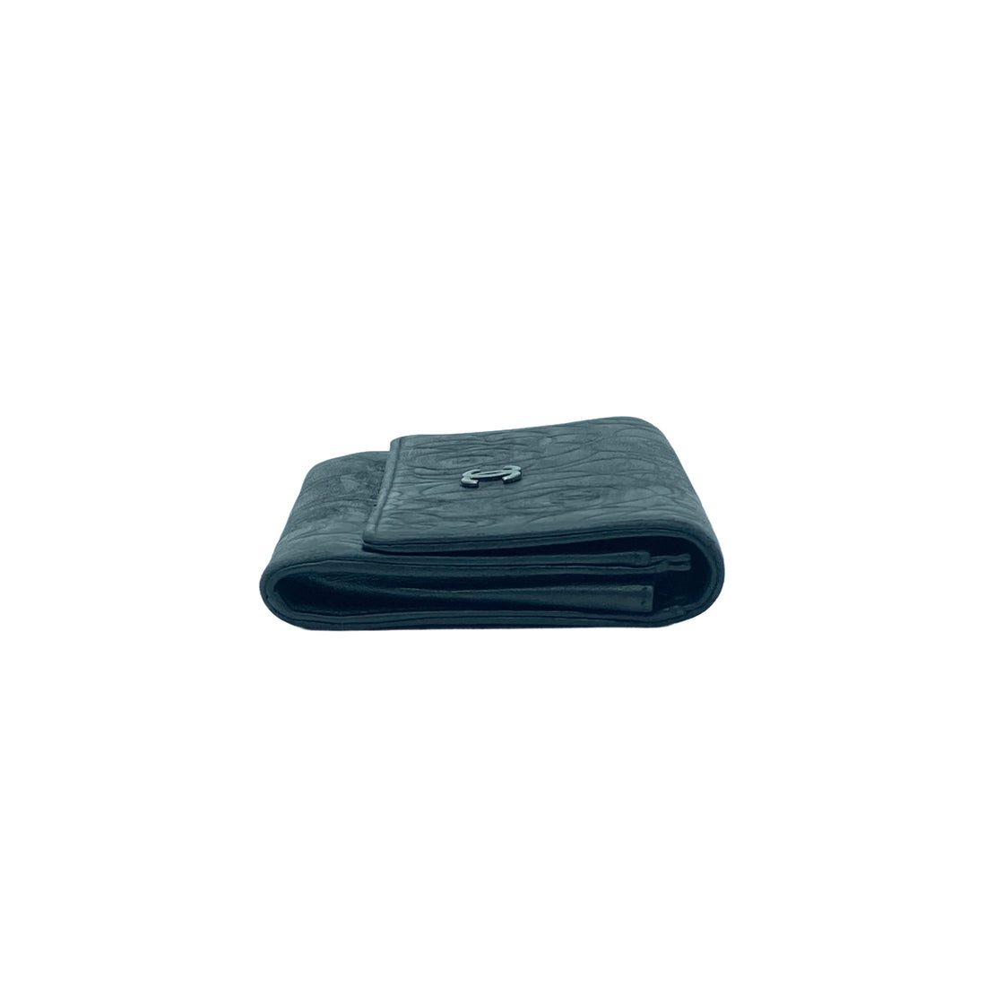 Chanel Lambskin Camellia Embossed Wallet Black