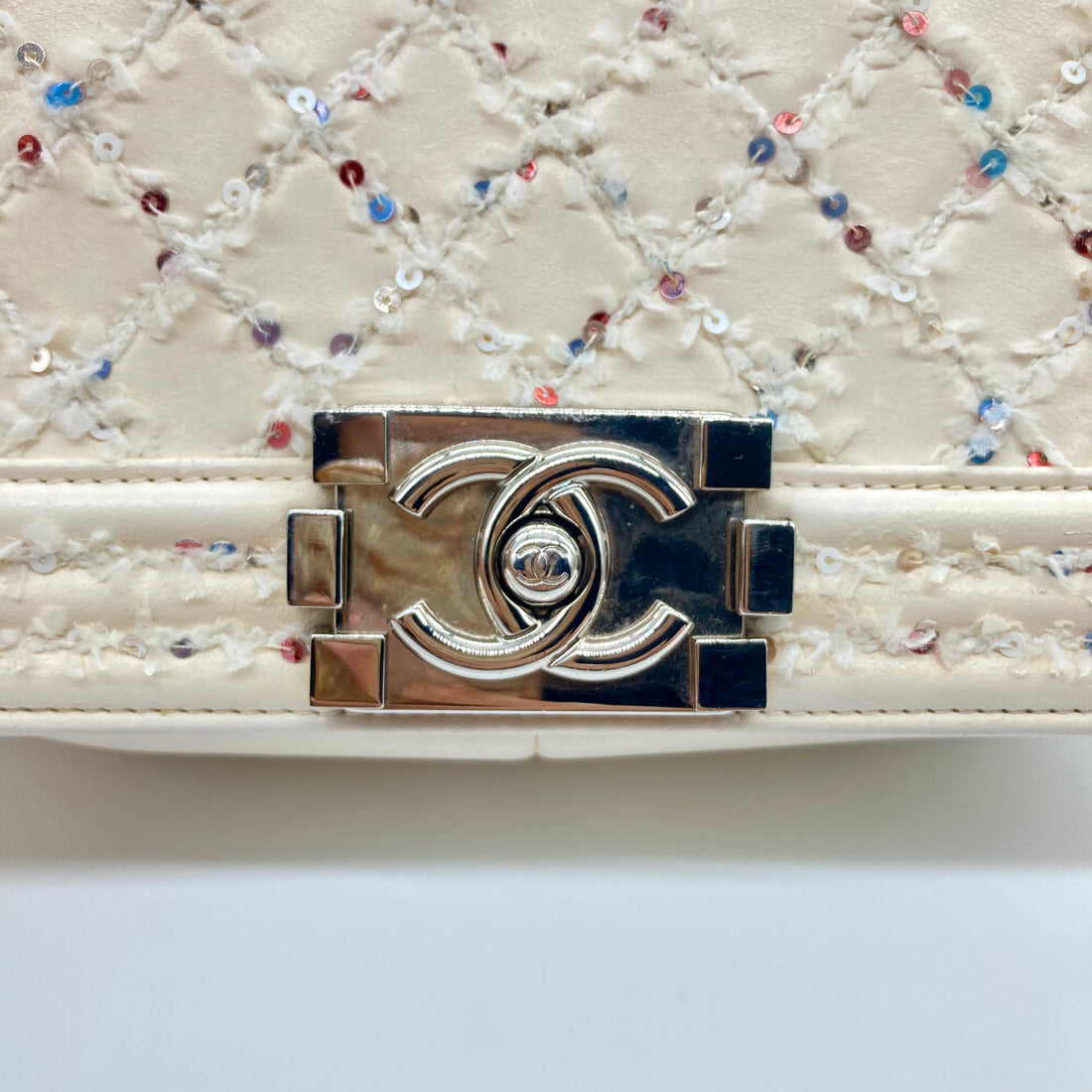 Chanel Sequins Embroidered Medium Boy White (24***85)CC455