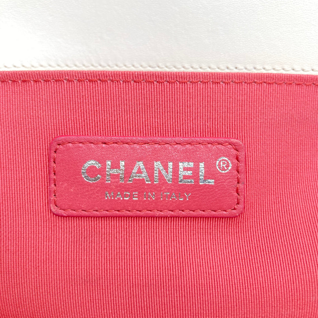 Chanel Sequins Embroidered Medium Boy White (24***85)CC455