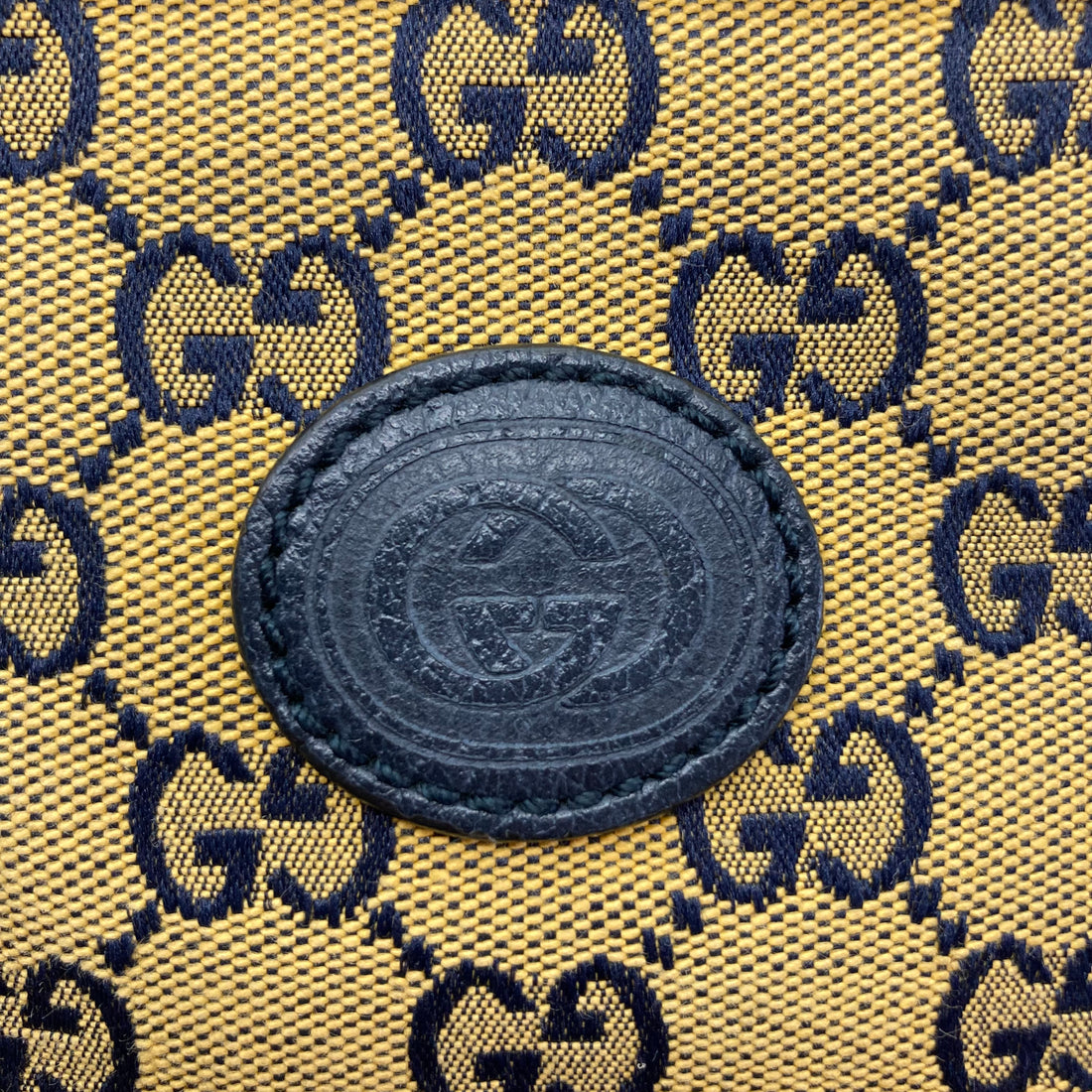 Gucci GG Canvas Crossbody Messenger Multicolor GG370