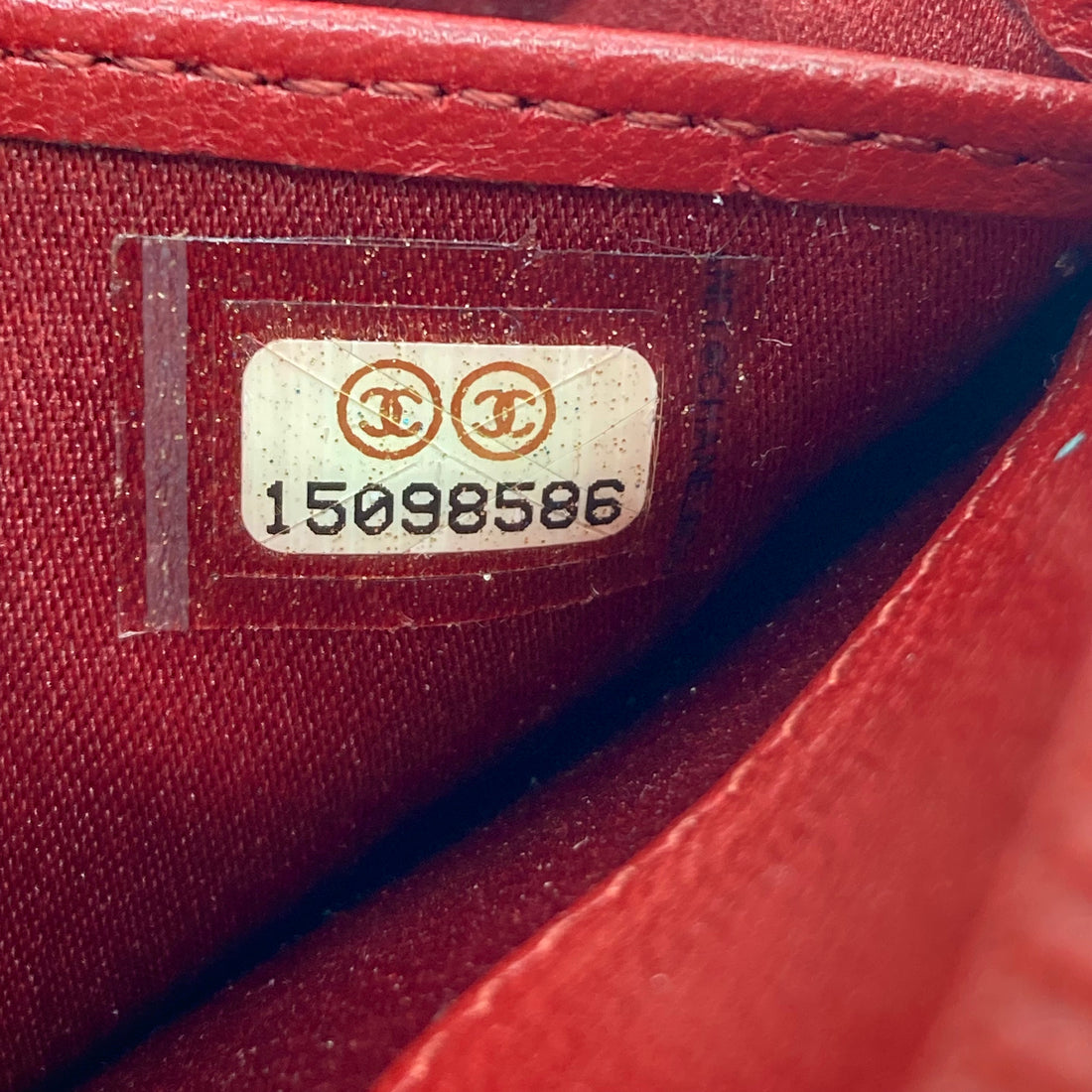 Chanel Camellia Embossed Zip Wallet Red (15***86)CC448
