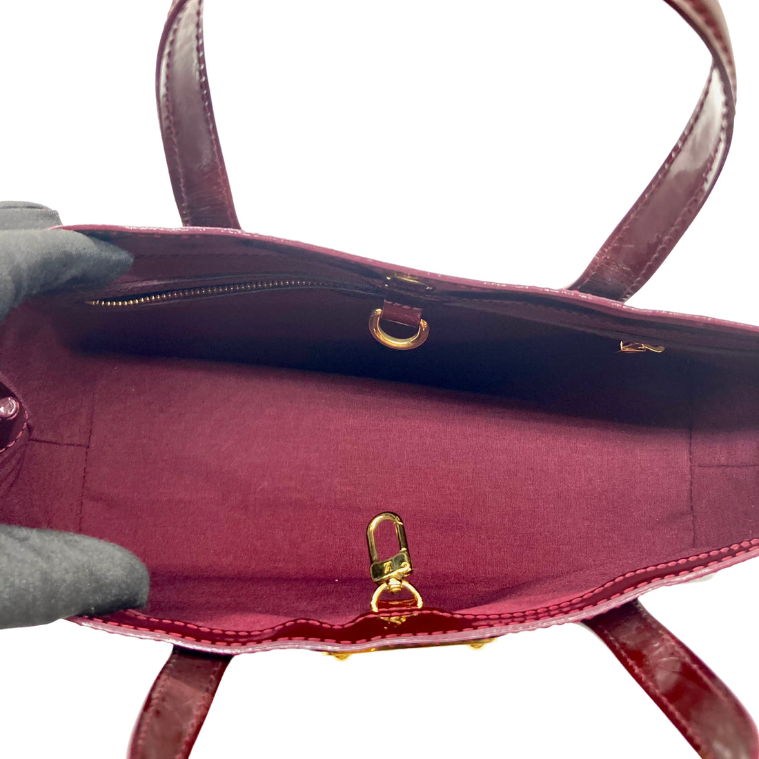 Louis Vuitton Wilshire Patent PM Monogram Hand Bag Red LV1044