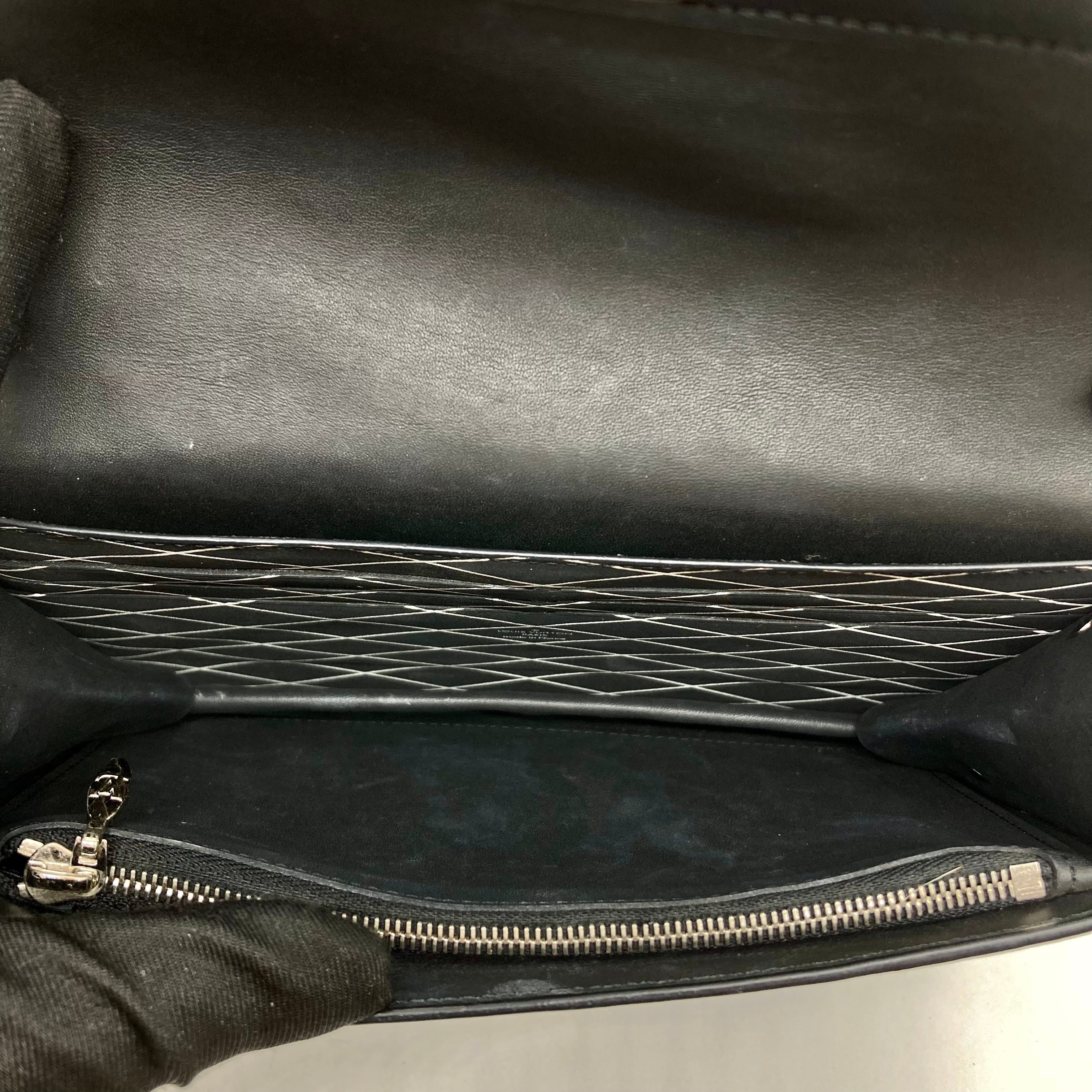 Louis Vuitton Pochette Trunk Epi Shoulder Bag Black SP1129 LV1056