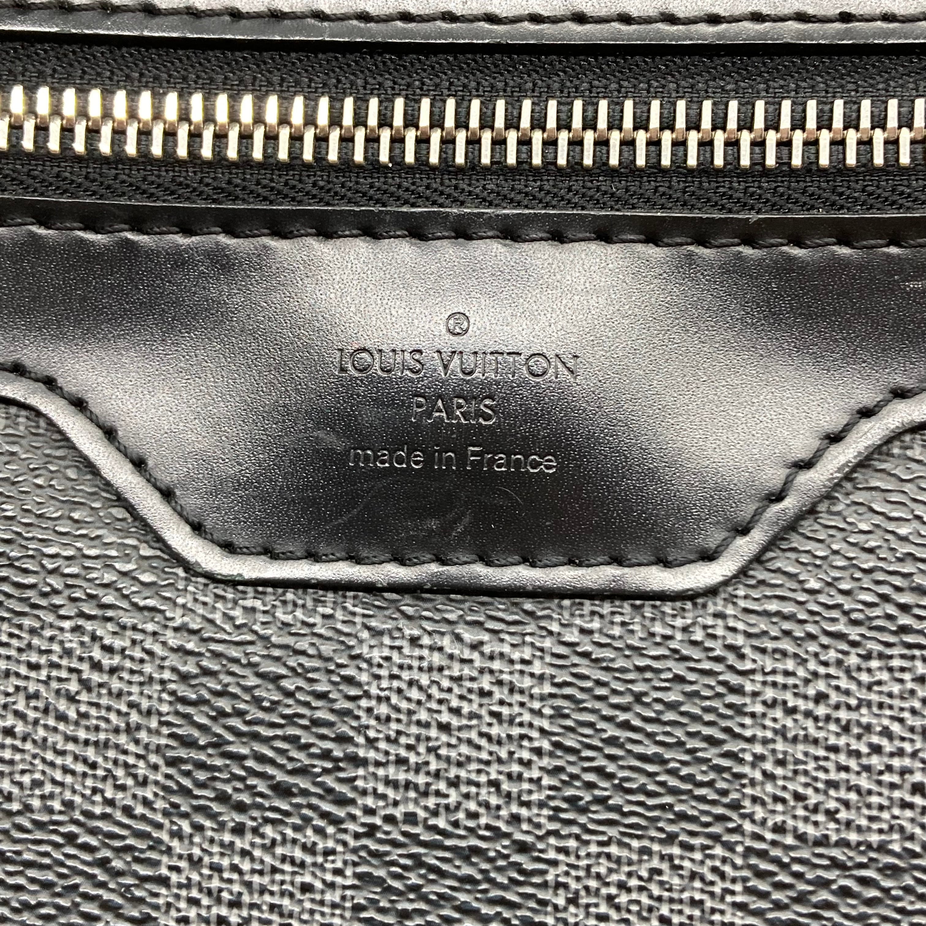 Louis Vuitton Damier Graphite Daniel Messenger Bag SP1111 LV1062