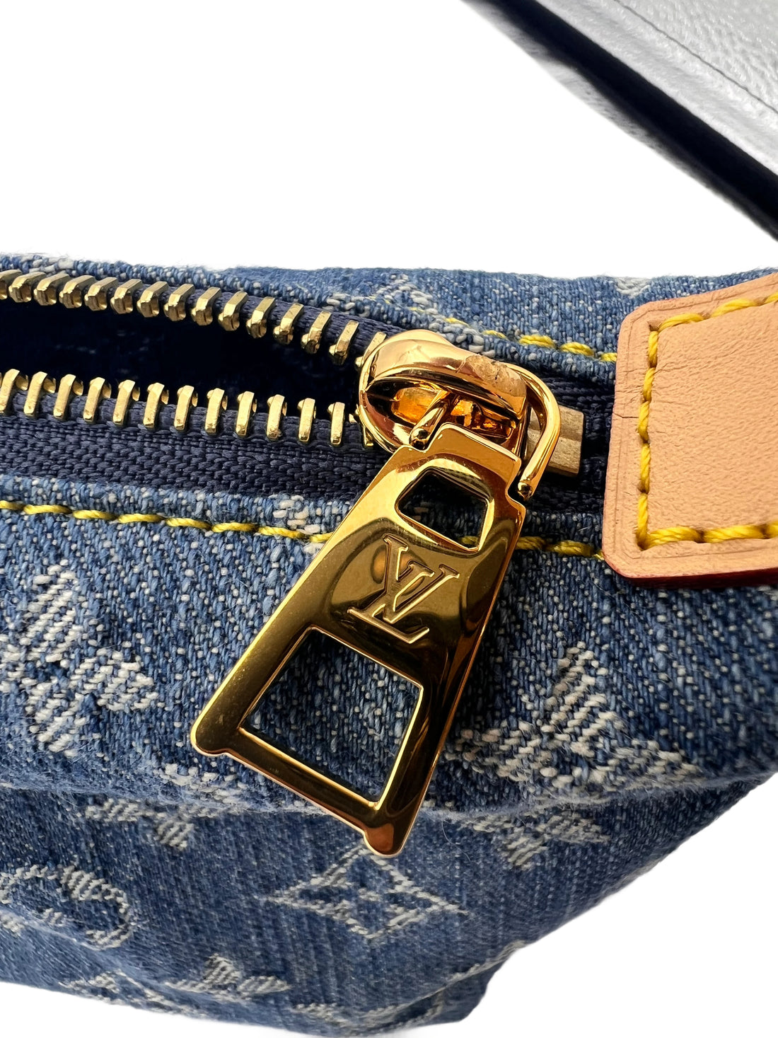 Louis Vuitton Denim Monogram Hills Pochette Mini Top Handle Bag LV1130