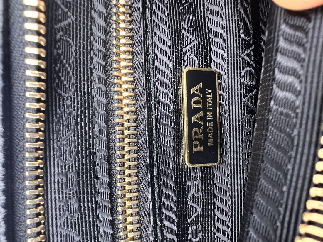Prada Bonnie Mini Leather Hobo Black PR121