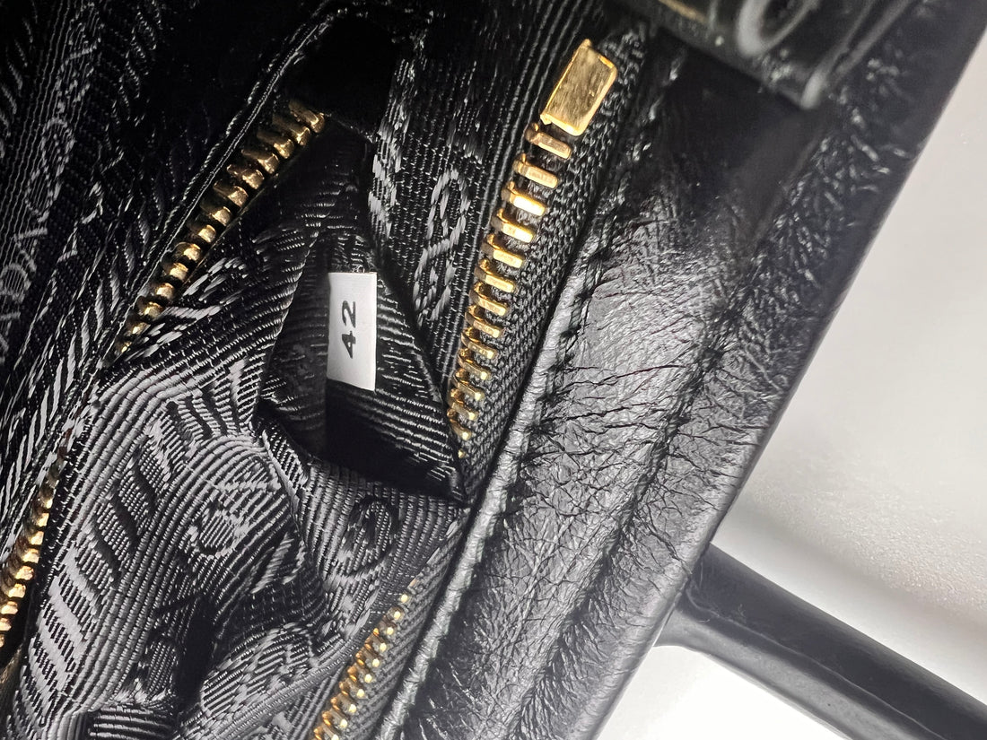 Prada Bonnie Mini Leather Hobo Black PR121