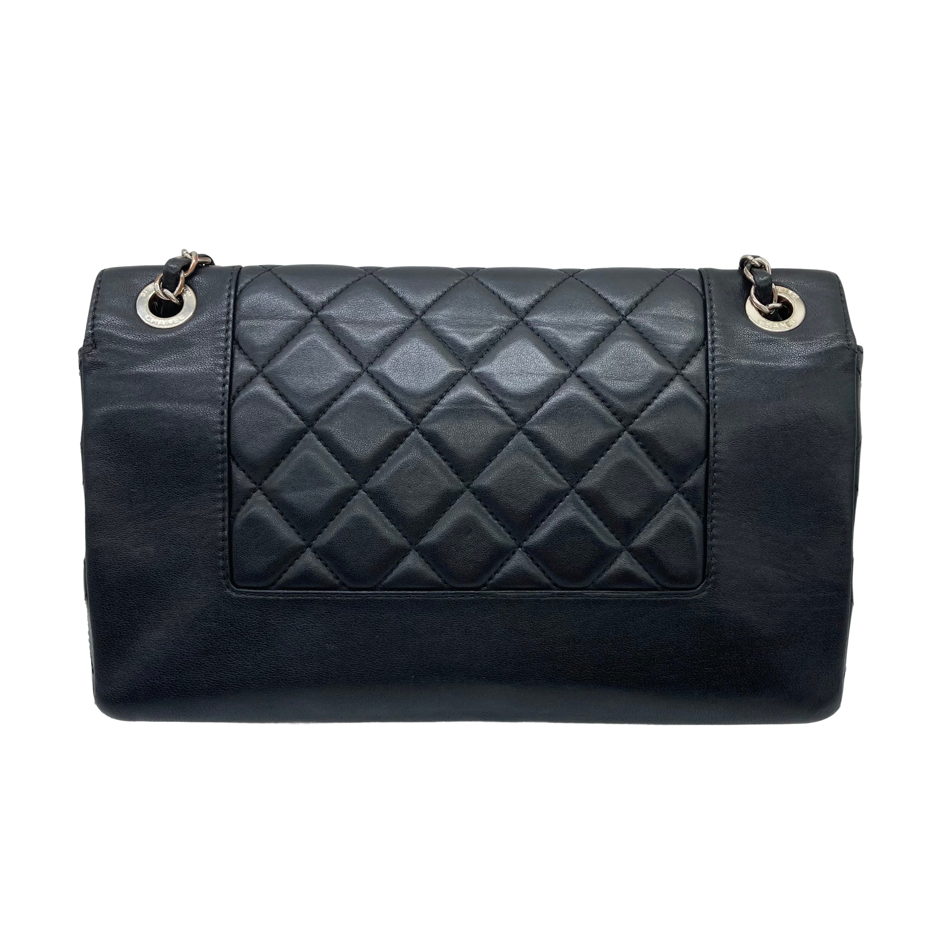 Chanel Quilted Vintage Mademoiselle Flap Black (23****25) CC558