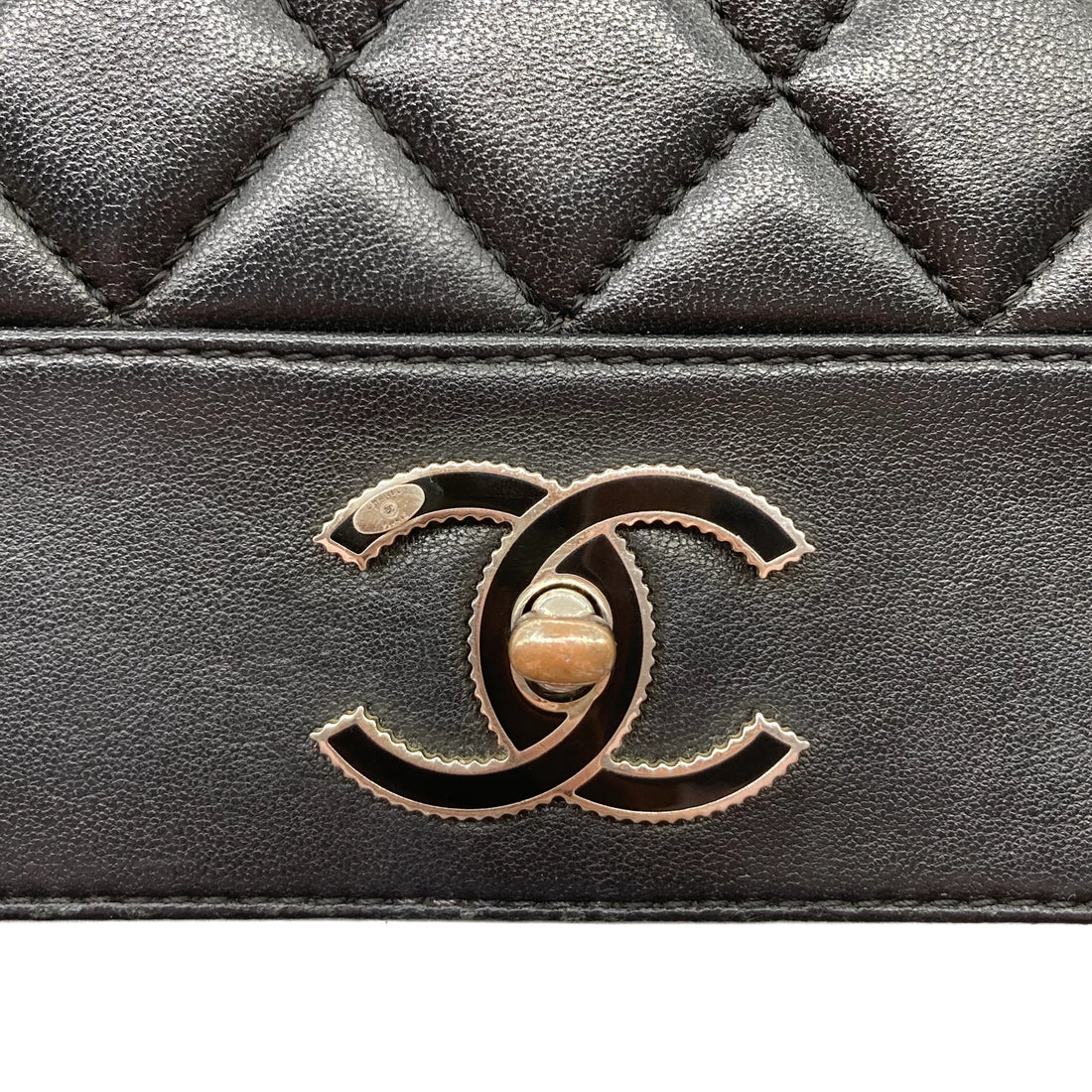 Chanel Quilted Vintage Mademoiselle Flap Black (23****25) CC558