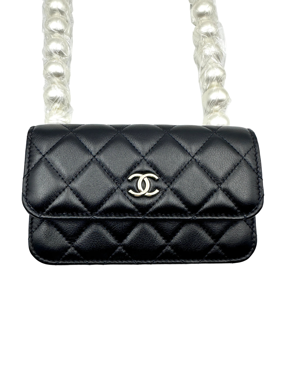 Chanel Quilted leather Pearl Chain Mini Bag Flap (30***16) cc685