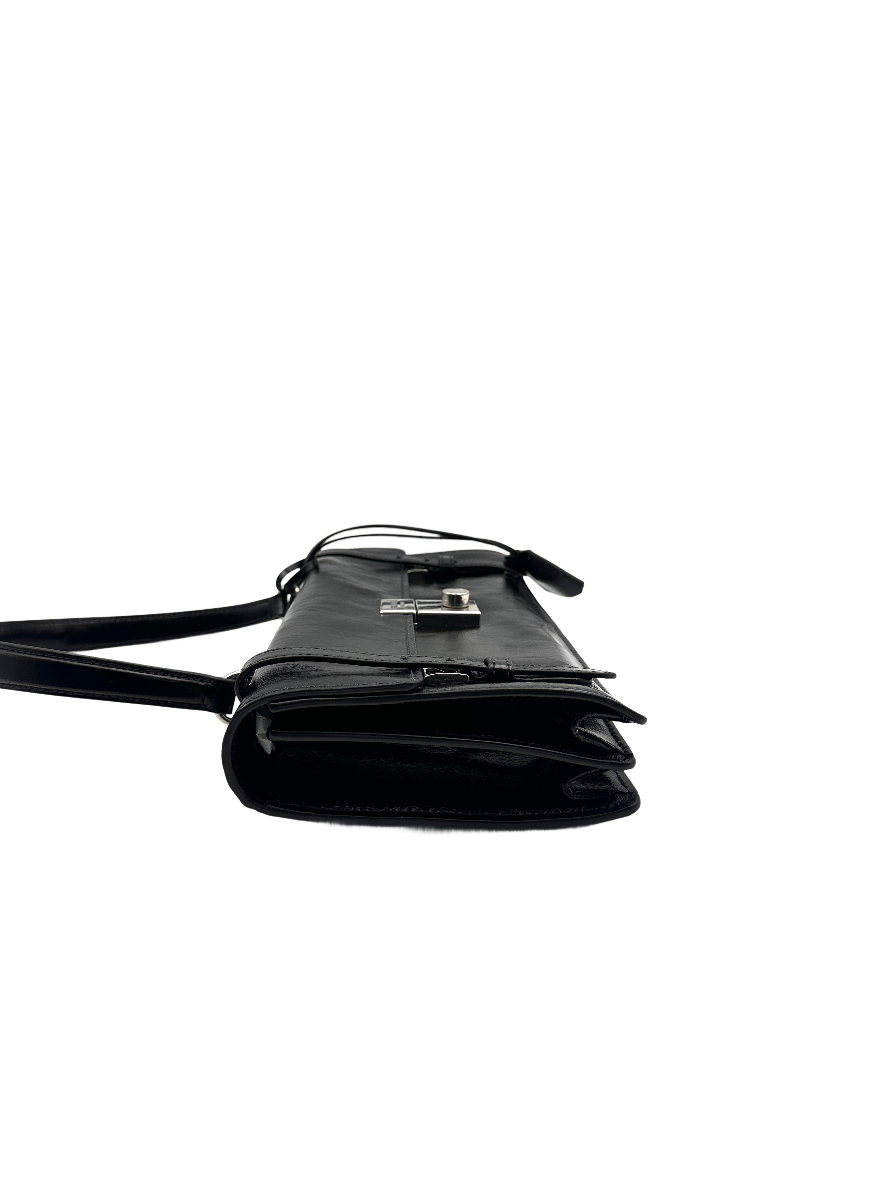 Prada Soft Sound Black Medium Leather shoulder Bag PR131