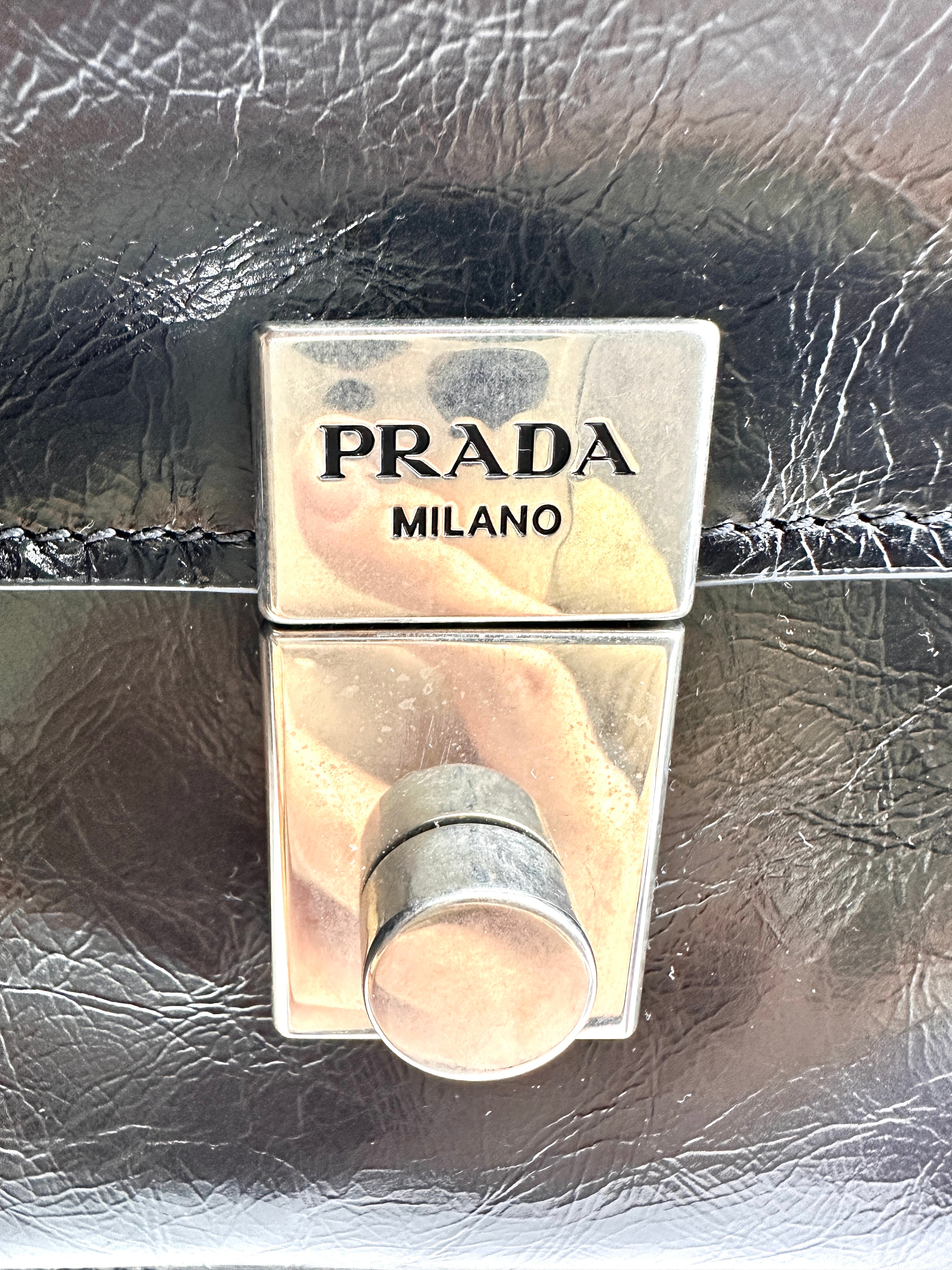 Prada Soft Sound Black Medium Leather shoulder Bag PR131