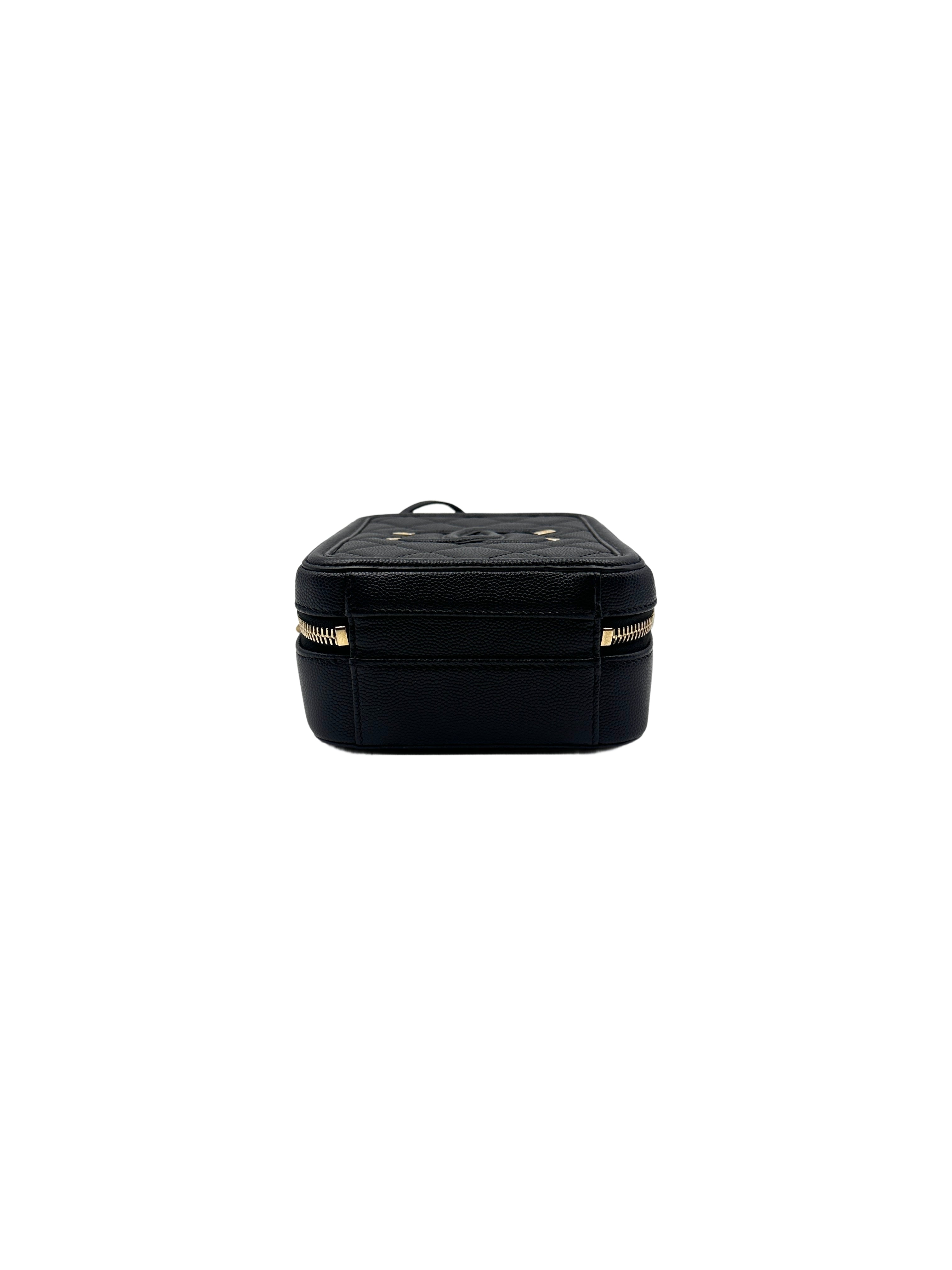 Chanel Caviar Quilted Leather Small CC Filigree Vanity Case Black (28***74) cc671