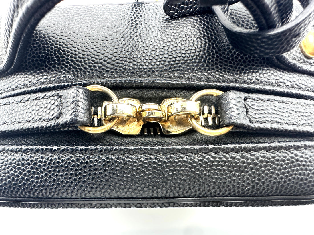 Chanel Caviar Quilted Leather Small CC Filigree Vanity Case Black (28***74) cc671
