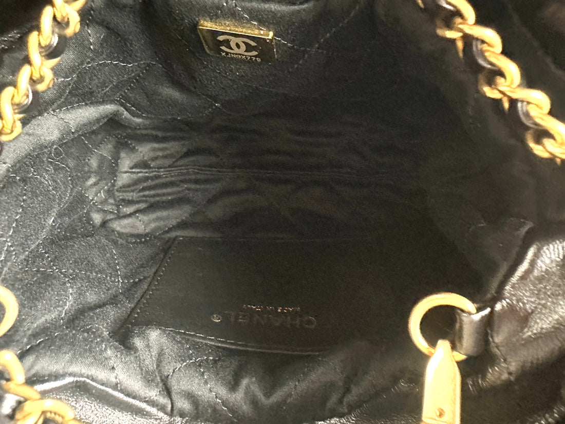 Chanel Quilted Calfskin 22mini Black Microchip