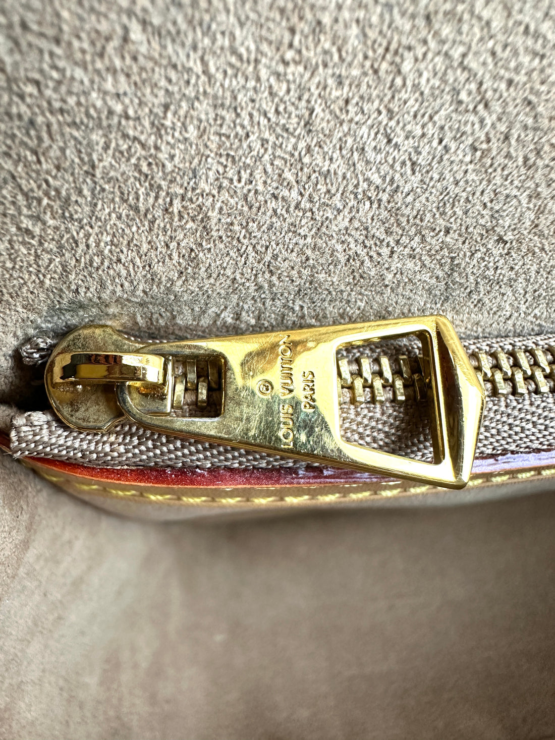Louis Vuitton Cashmere Monogram Diane Shoulder Bag lv1247