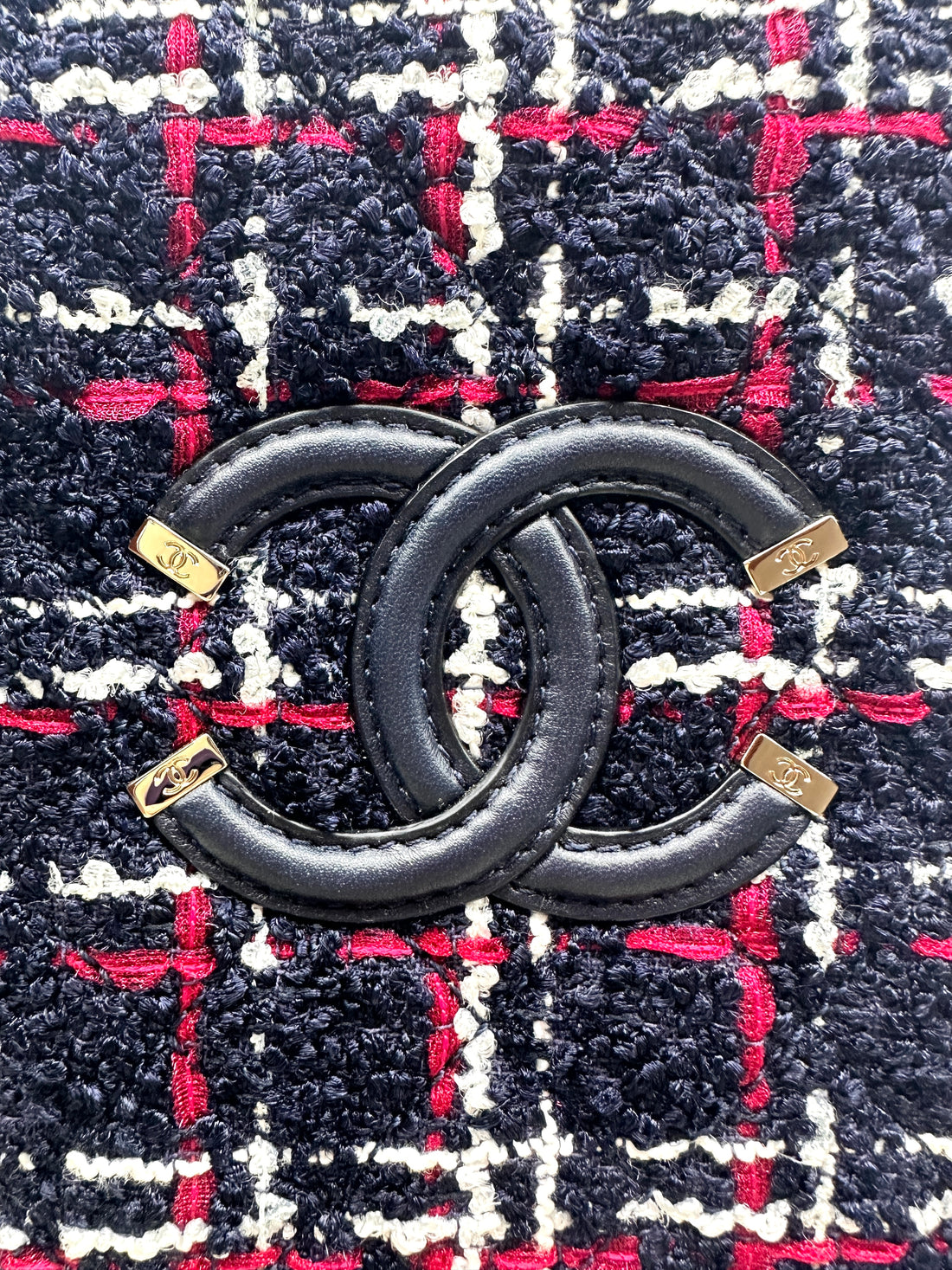 Chanel Tweed Vanity Case Crossbody Navy Fullset (30***63) cc719