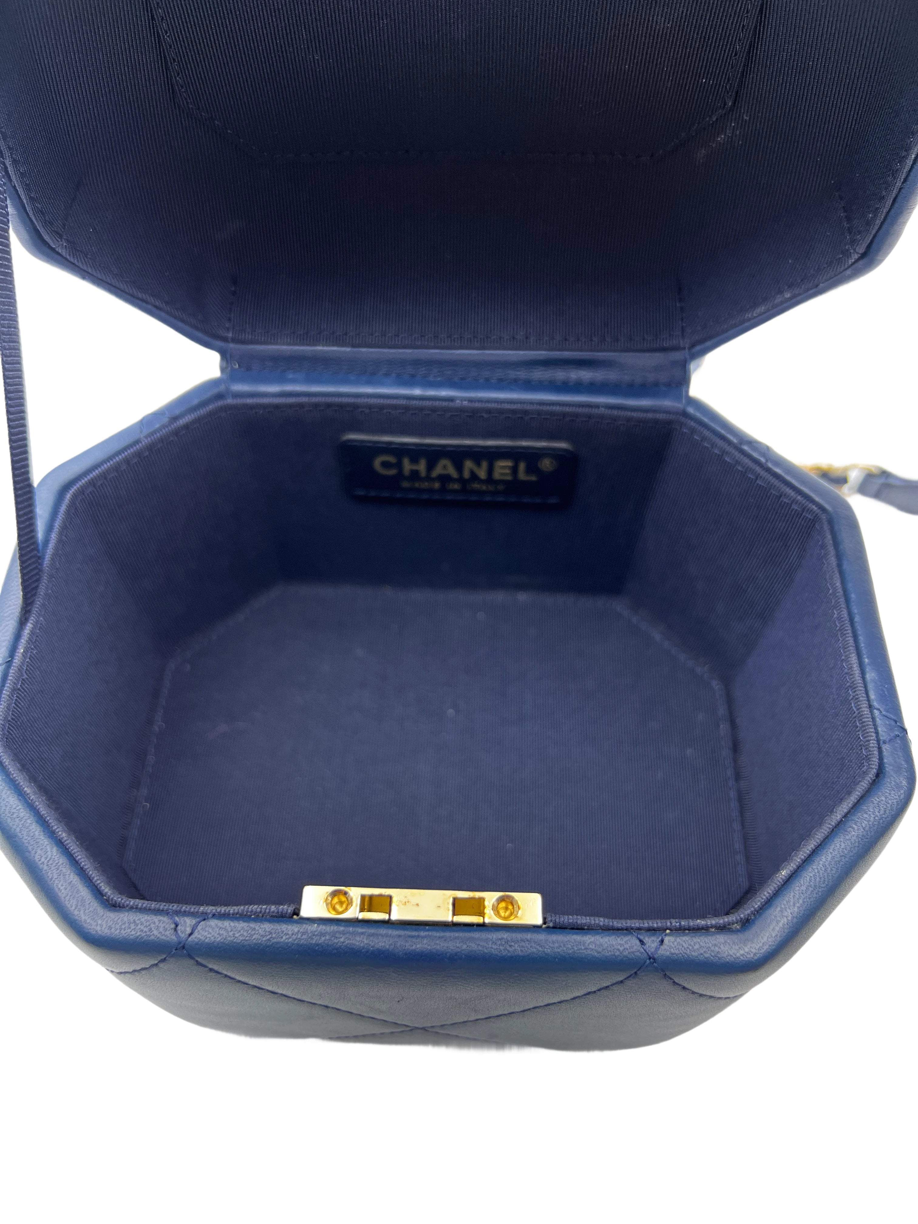 Chanel navy vendome lambskin top handel box bag cc711